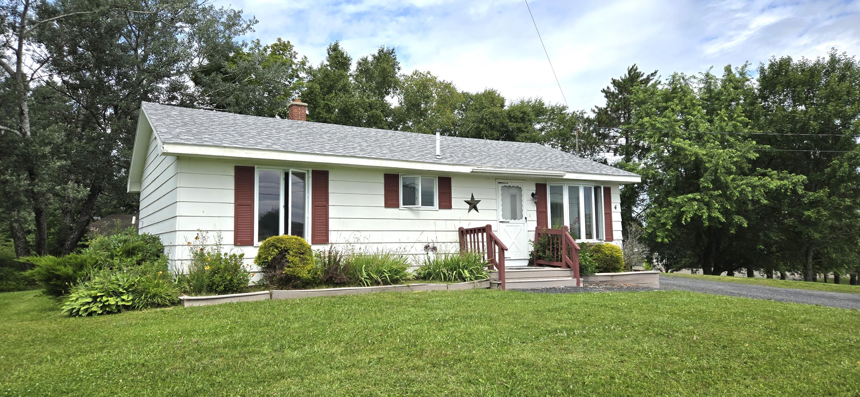 4 Flat Mountain Road Property Photo 2