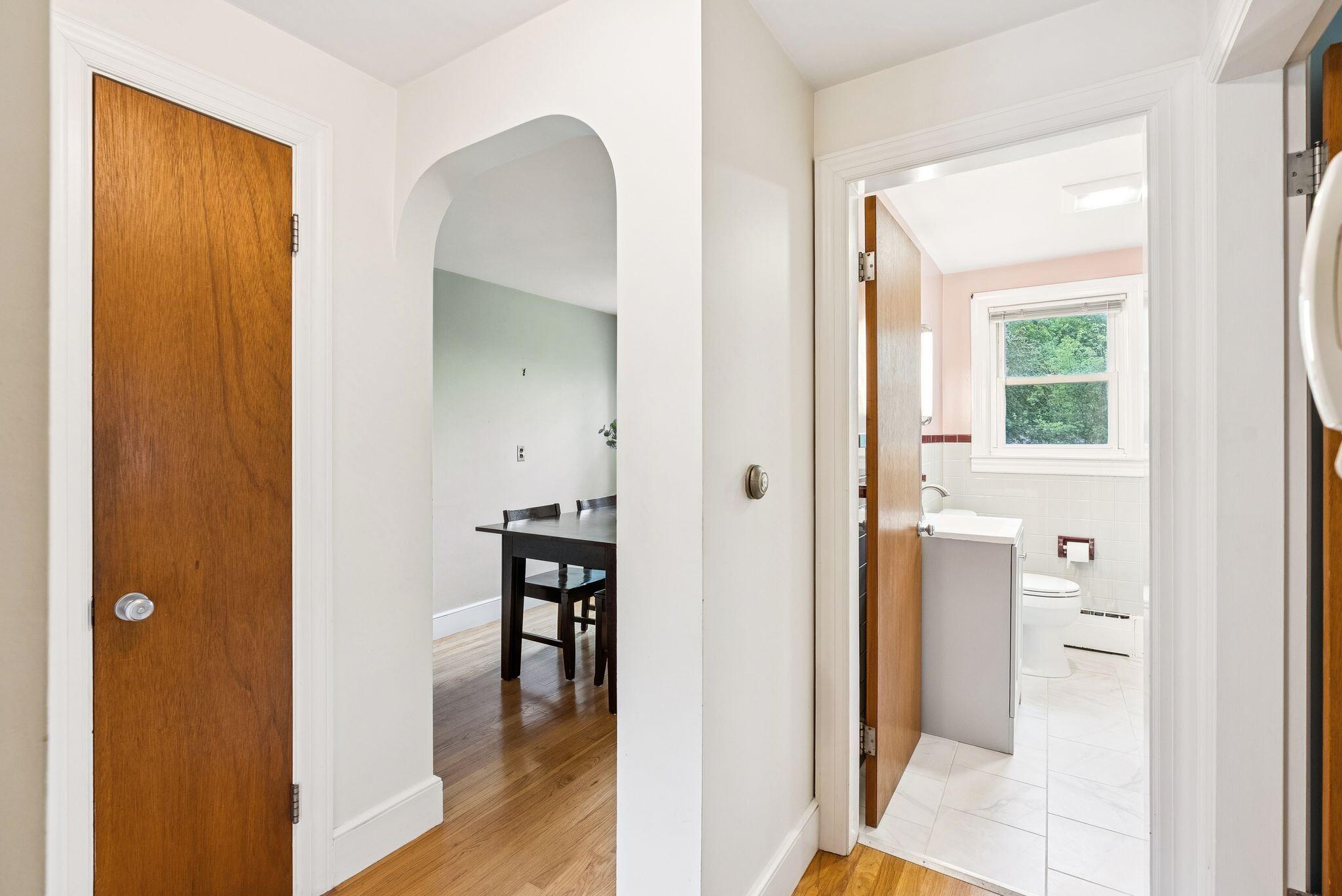 1174 Washington Avenue Property Photo 10