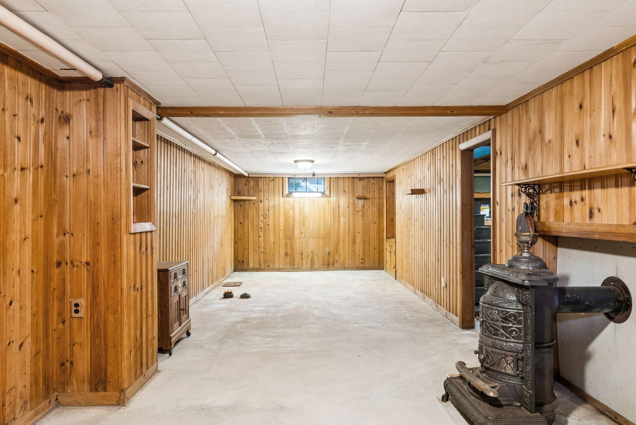 1174 Washington Avenue Property Photo 15
