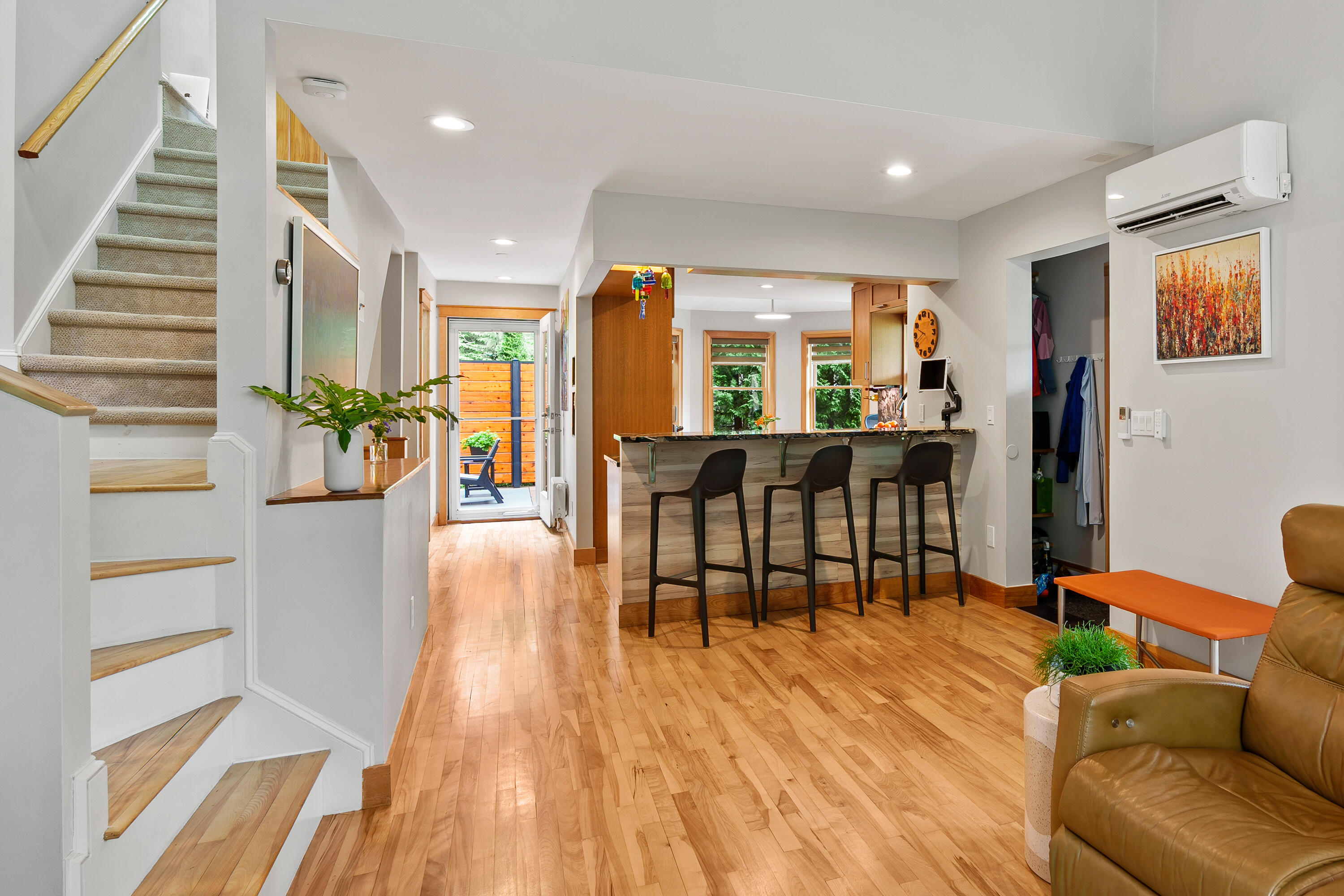 20 Porch Street Property Photo 8