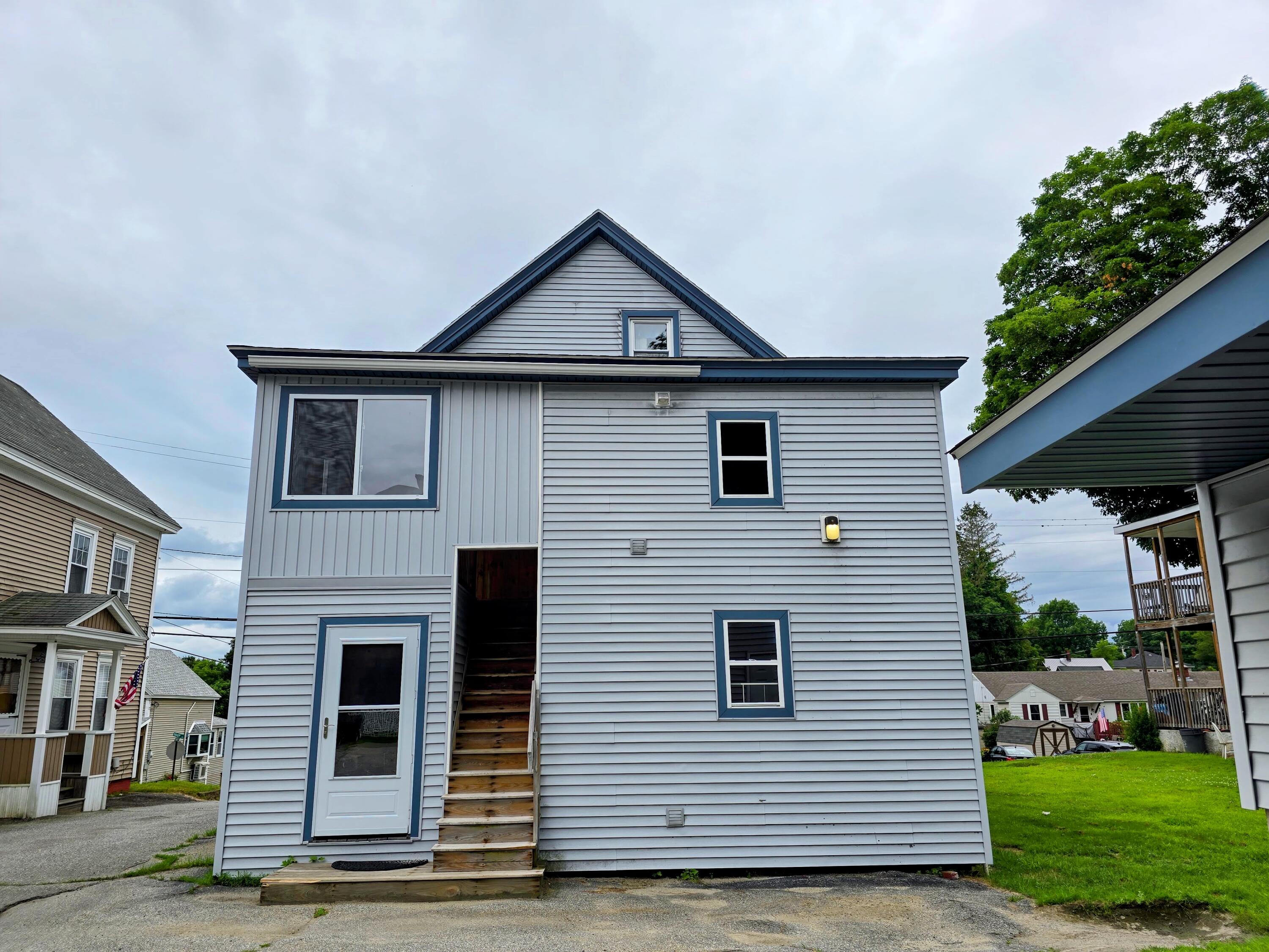 75 Knapp Street Property Photo 3