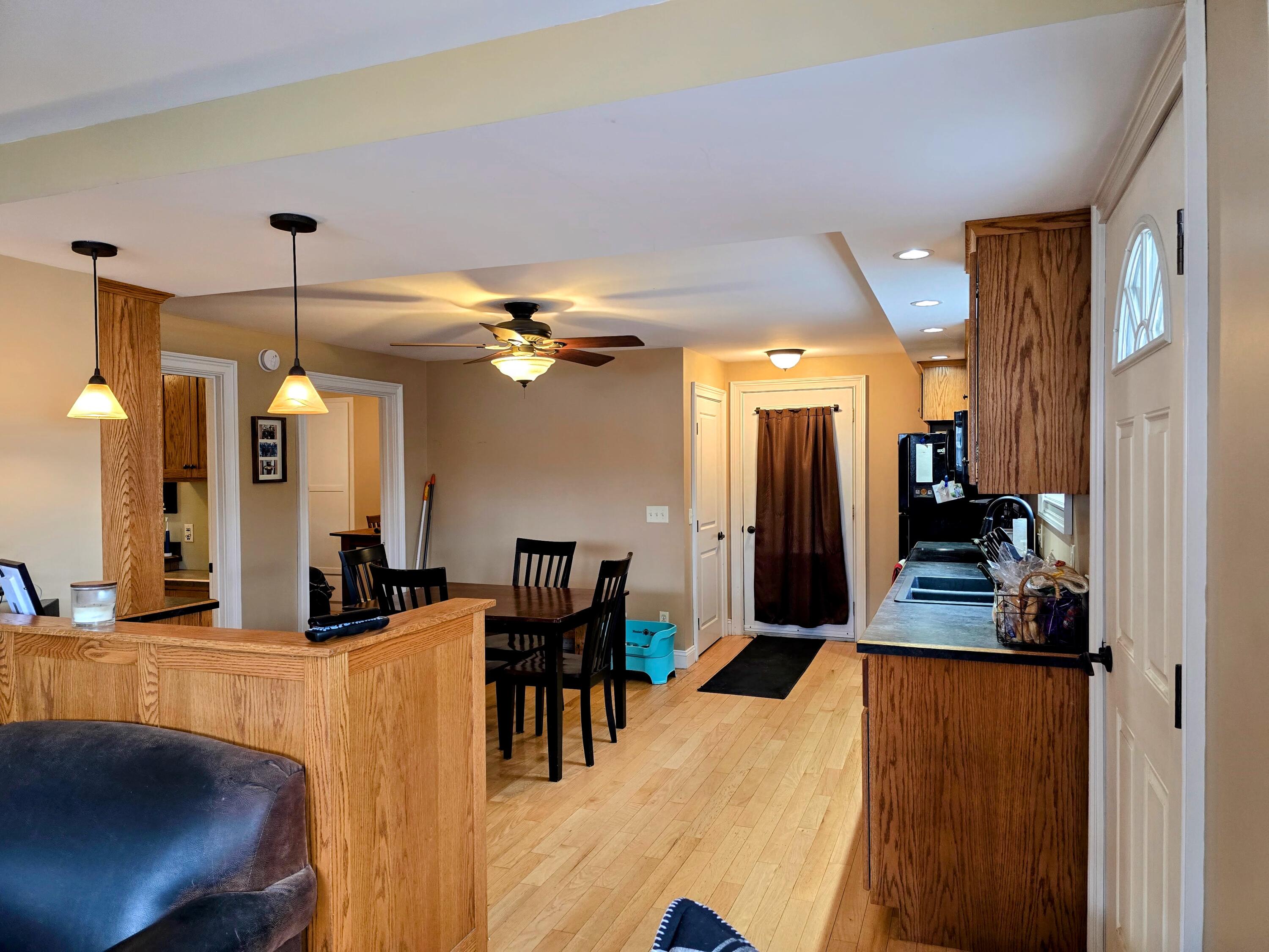 75 Knapp Street Property Photo 20