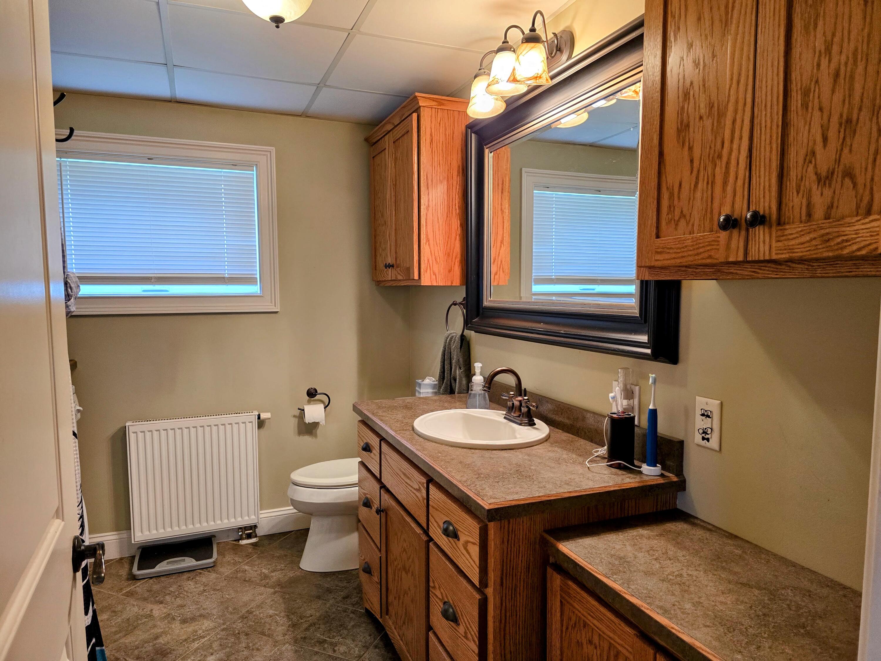 75 Knapp Street Property Photo 32