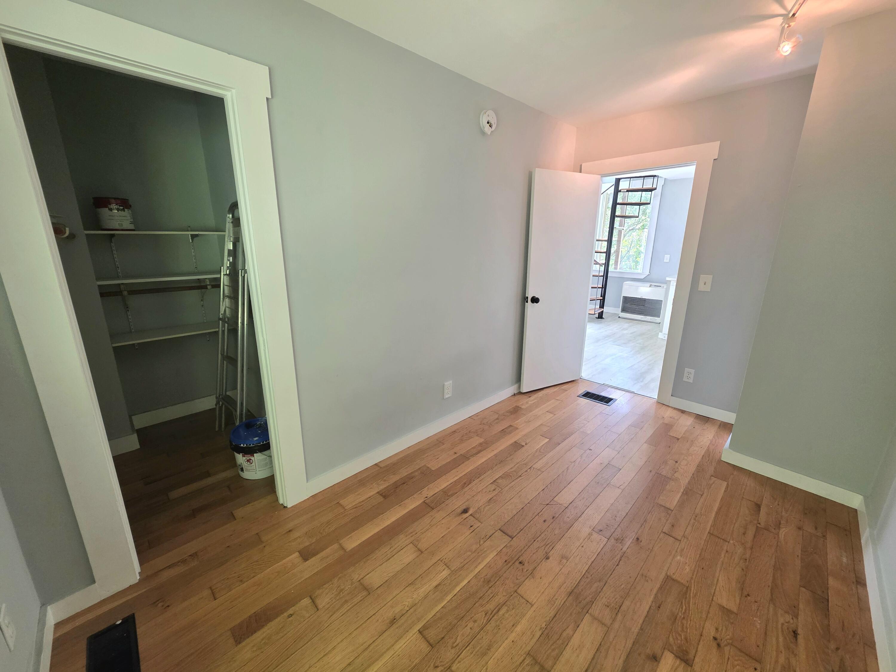 177 River Road Property Photo 8