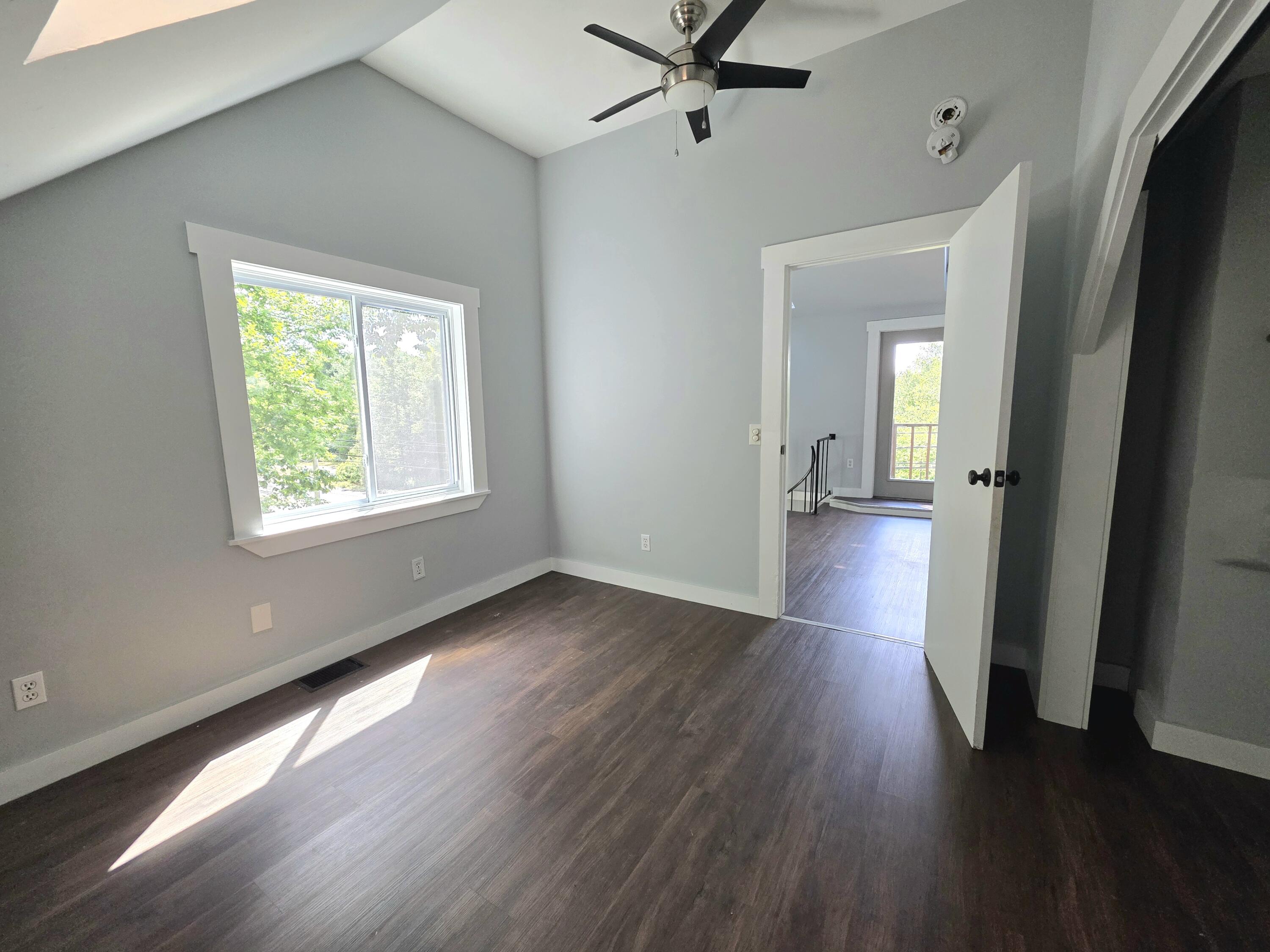 177 River Road Property Photo 12