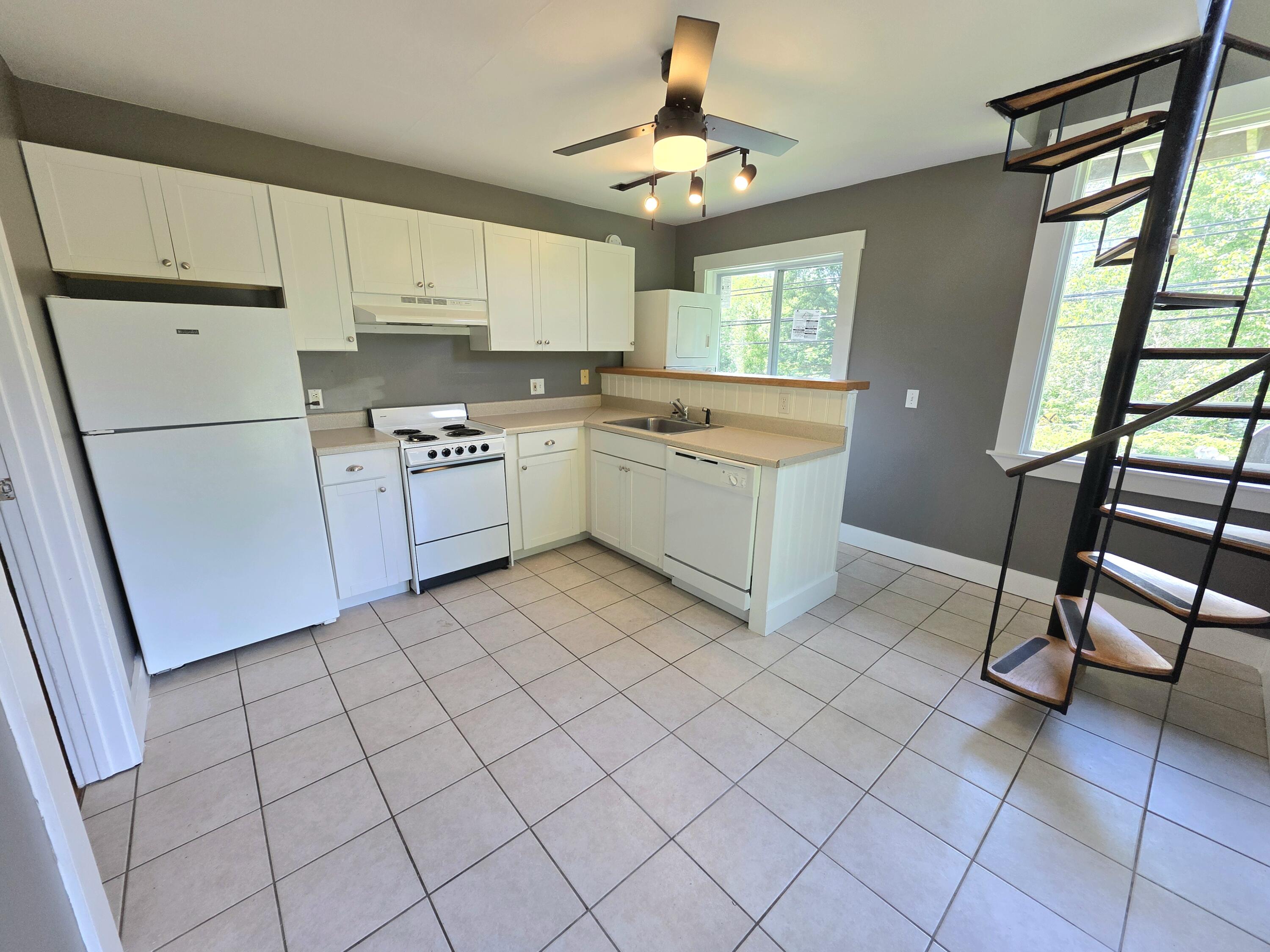 177 River Road Property Photo 13