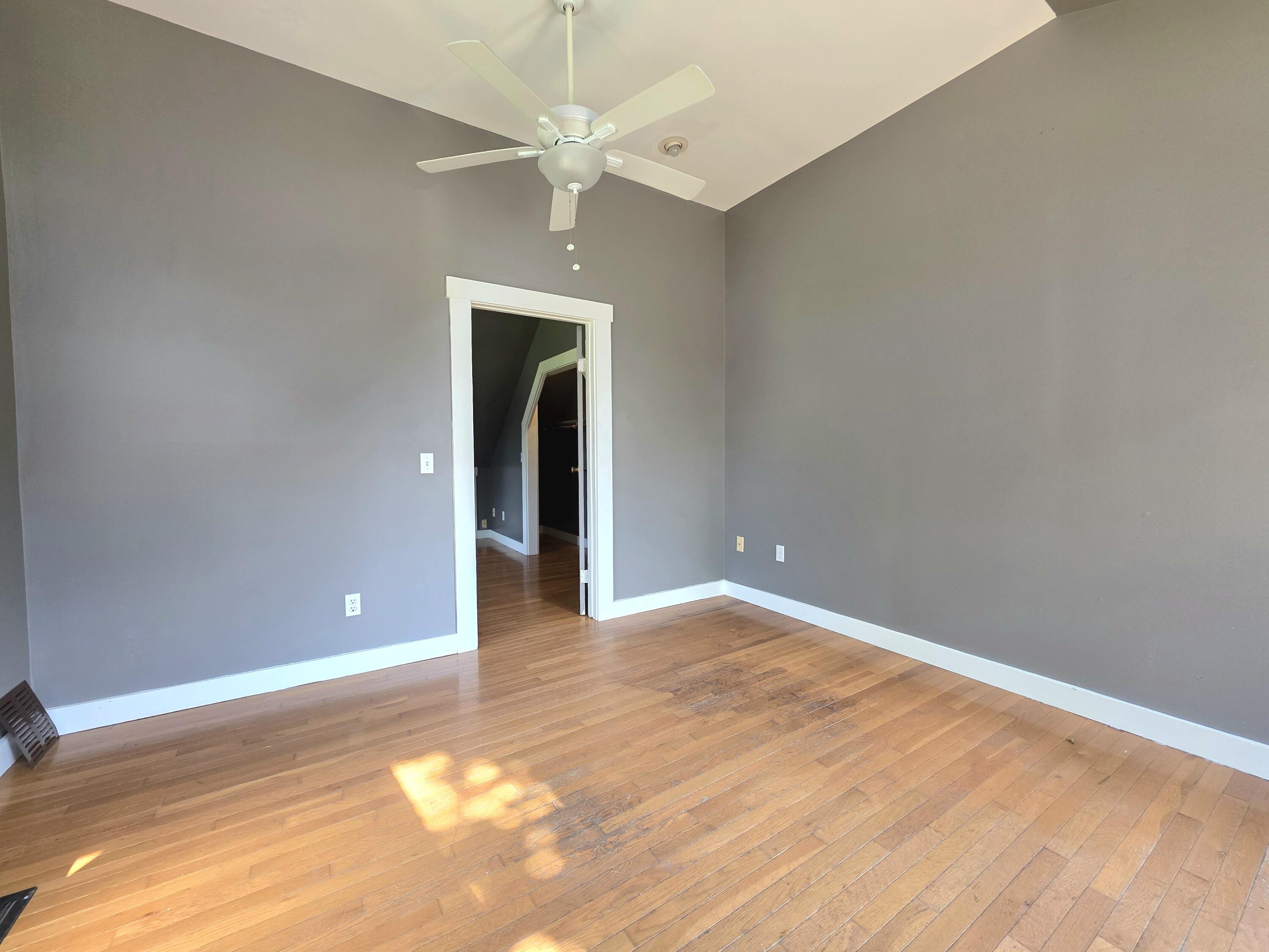 177 River Road Property Photo 18