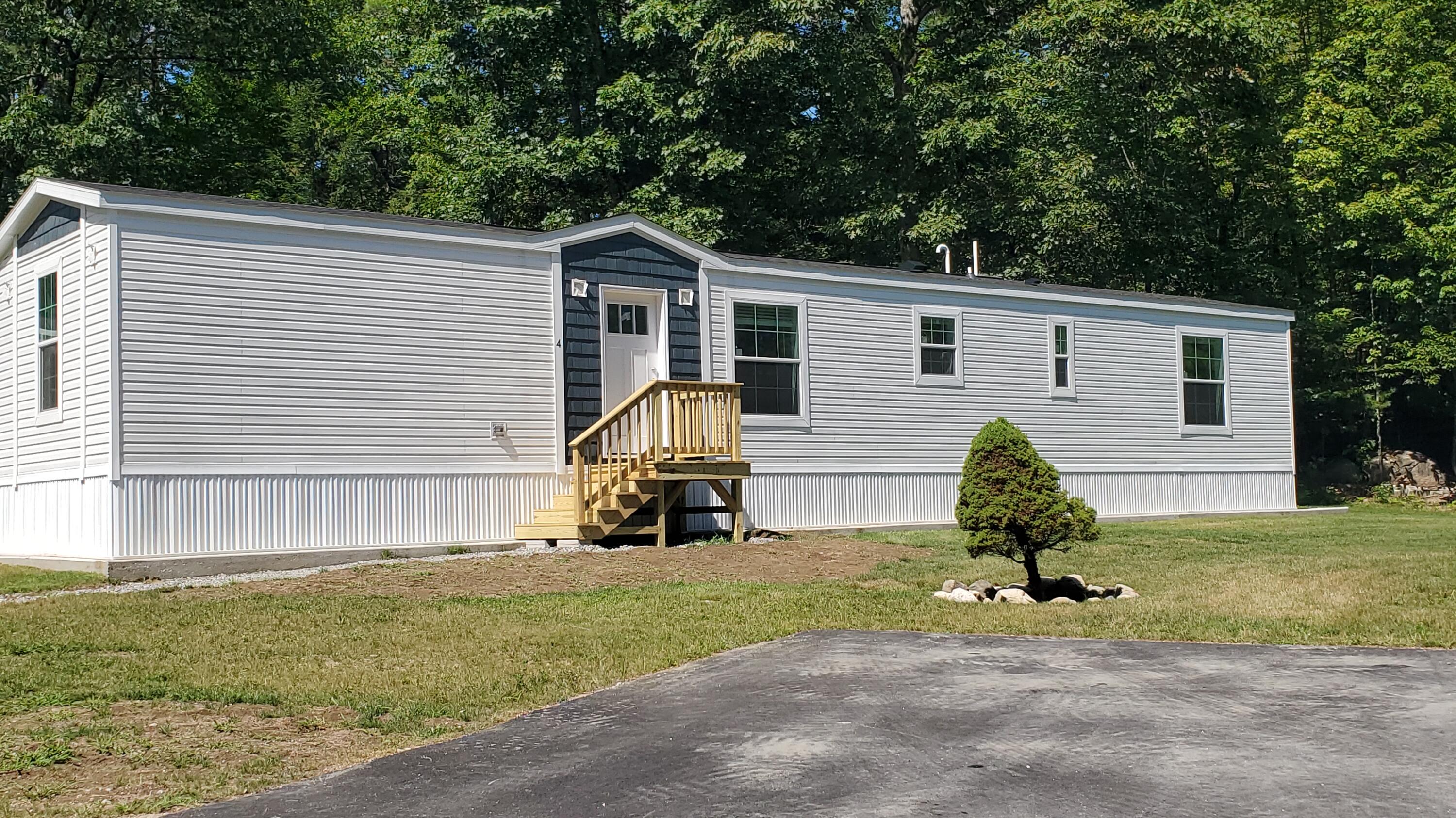 4 Laurik Lane Property Photo 1