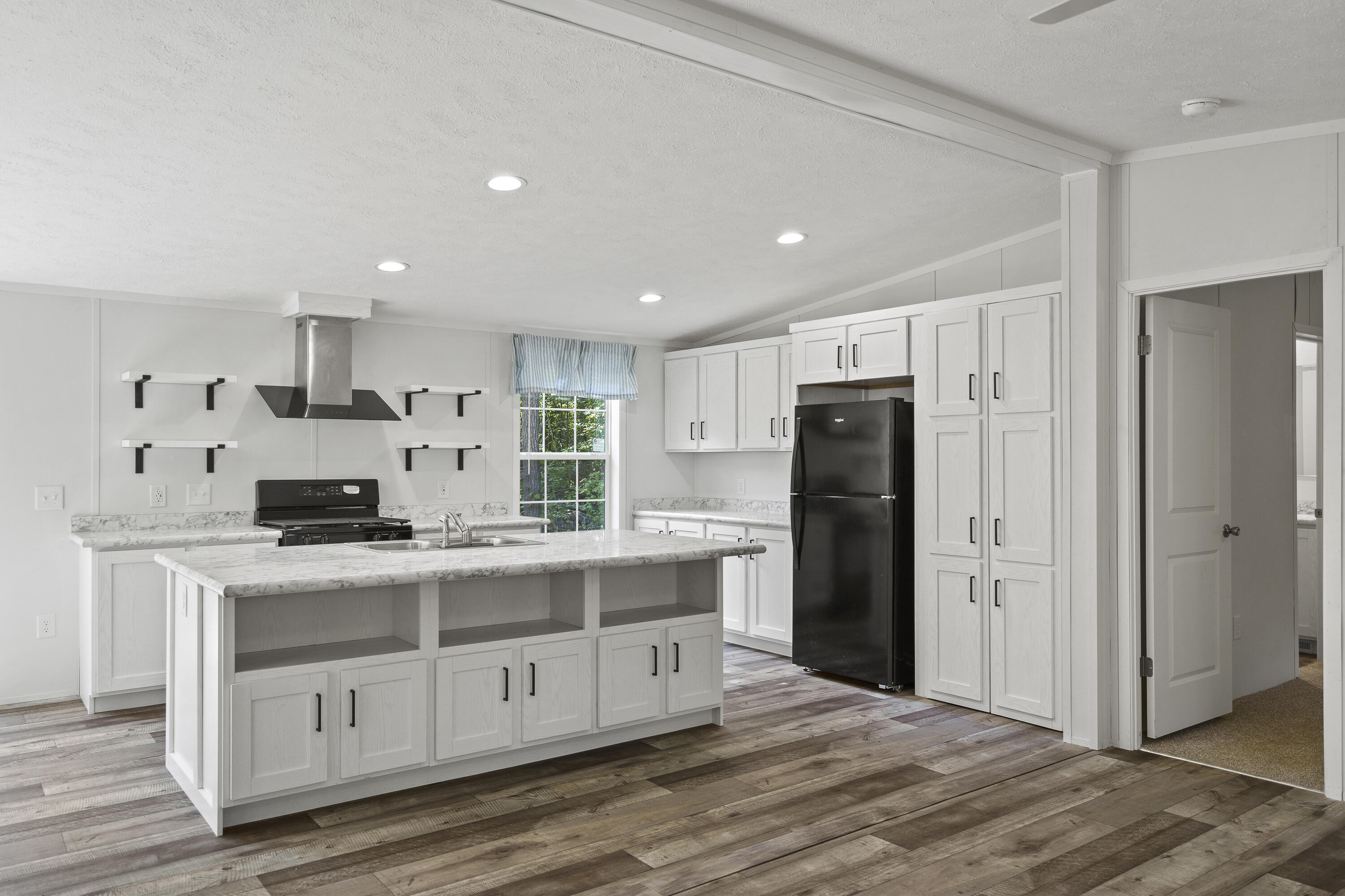 78 Hillcrest Dr Extension Property Photo 1