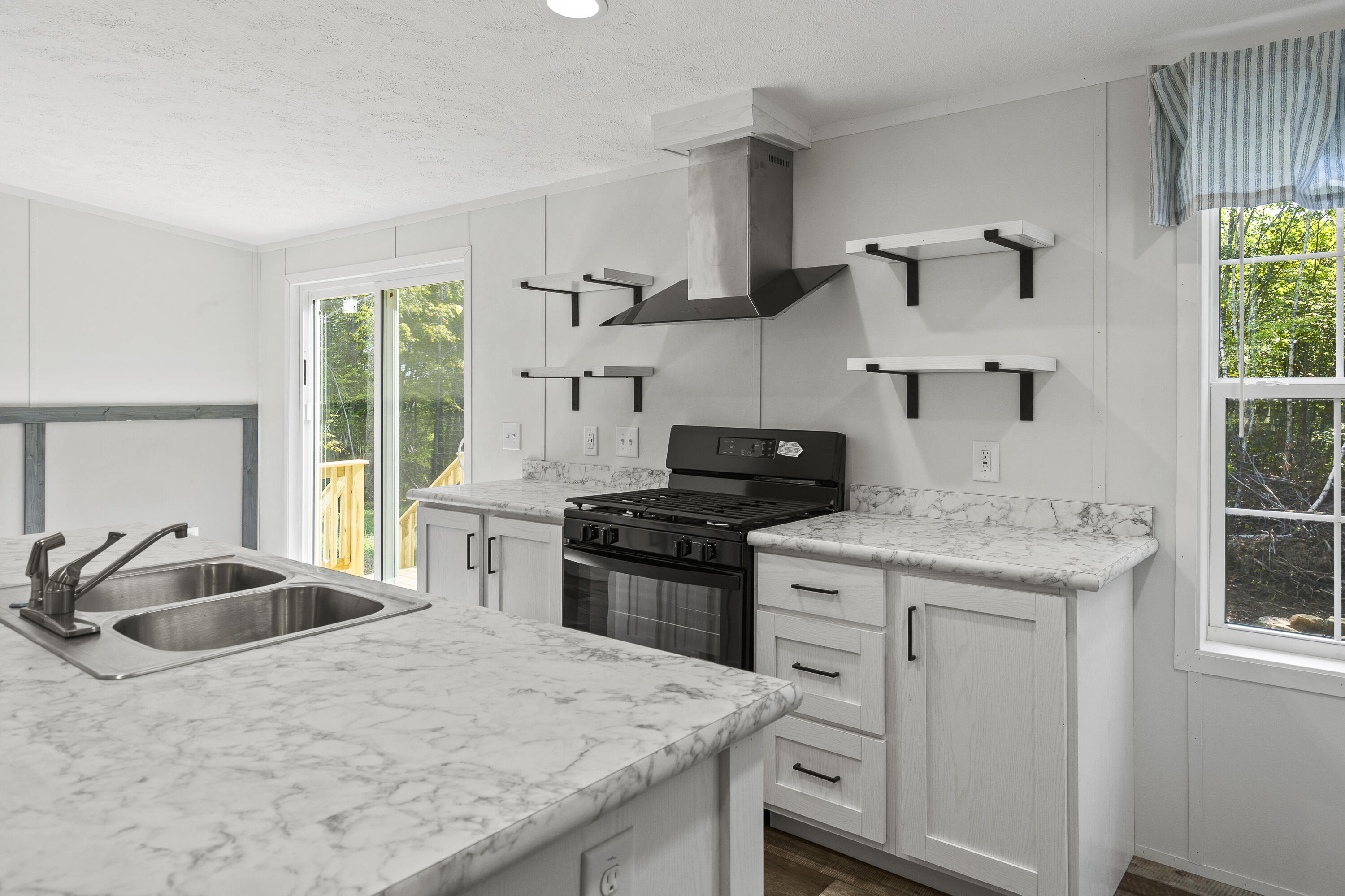 78 Hillcrest Dr Extension Property Photo 7