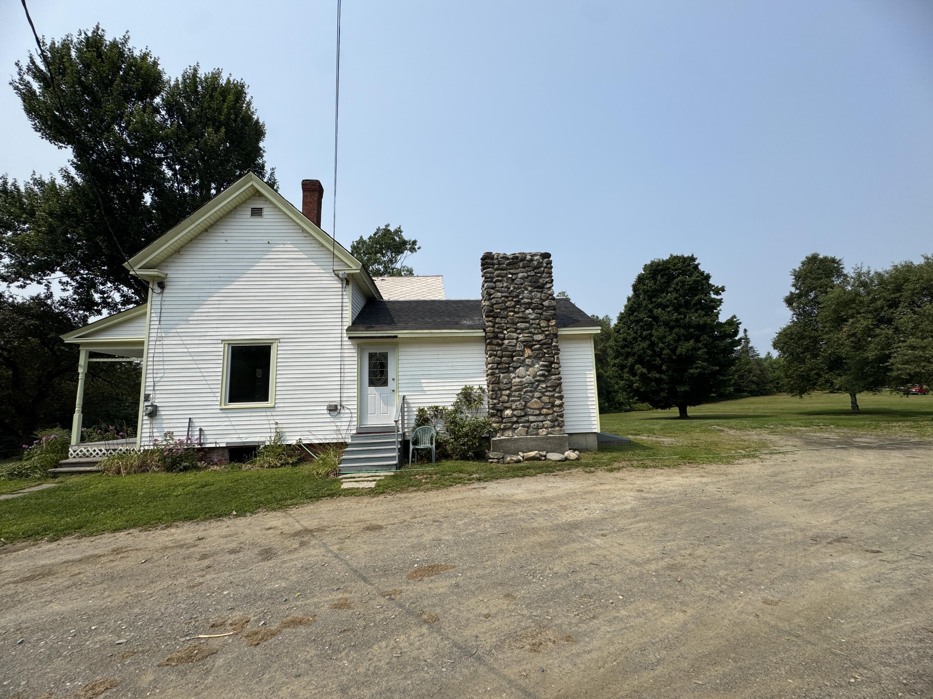 75 Pleasant Avenue Property Photo 4