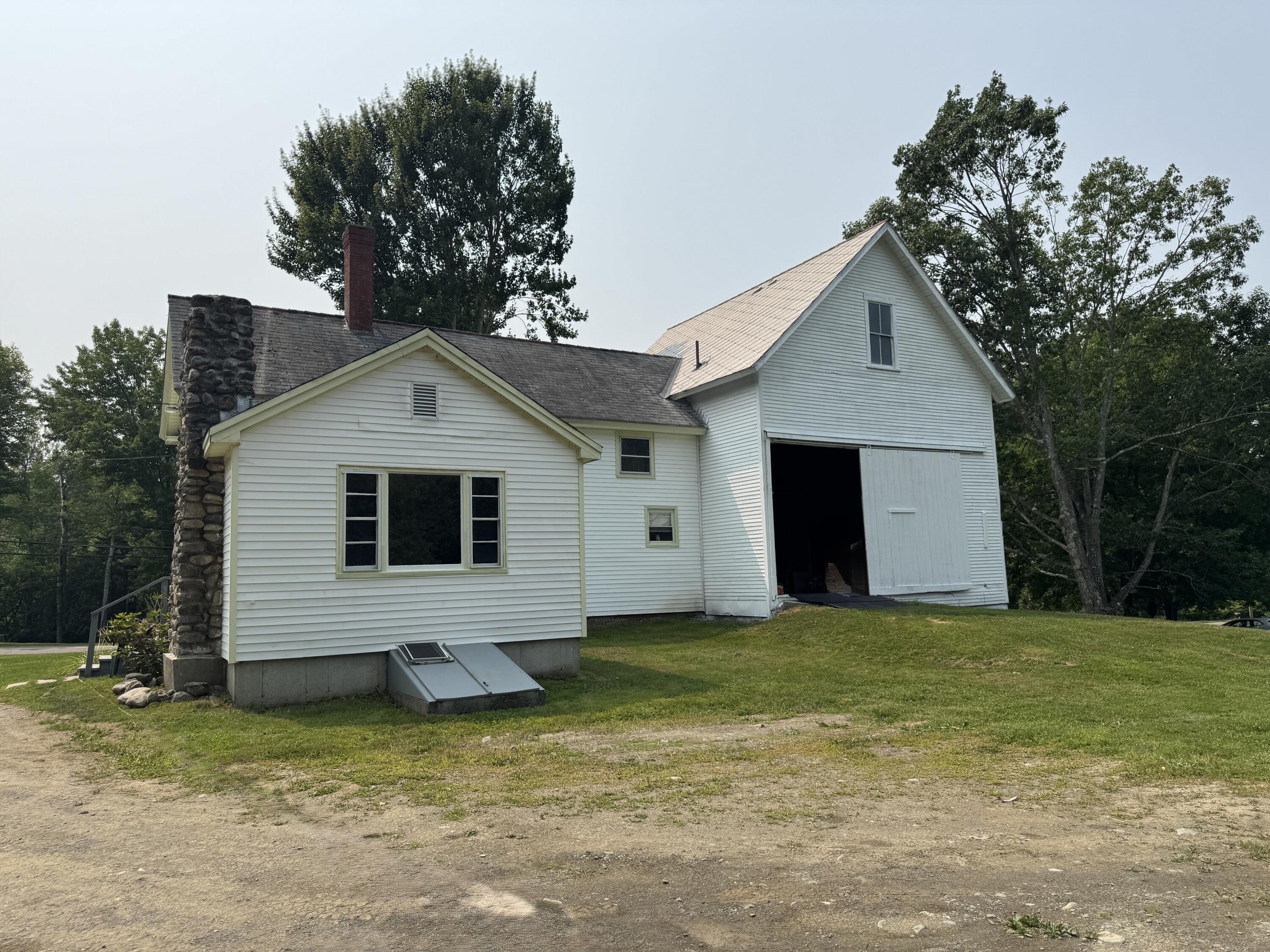 75 Pleasant Avenue Property Photo 6