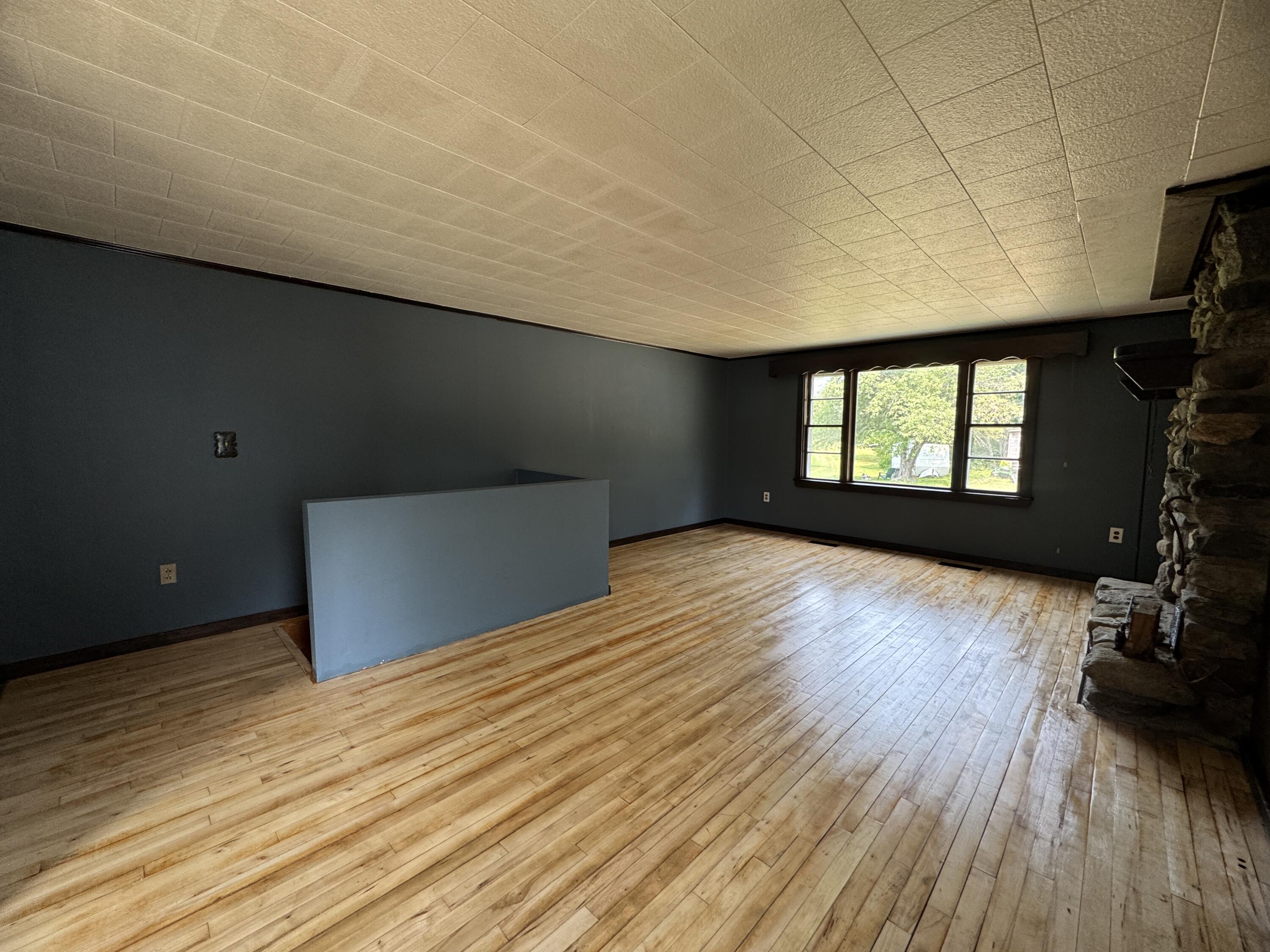 75 Pleasant Avenue Property Photo 12