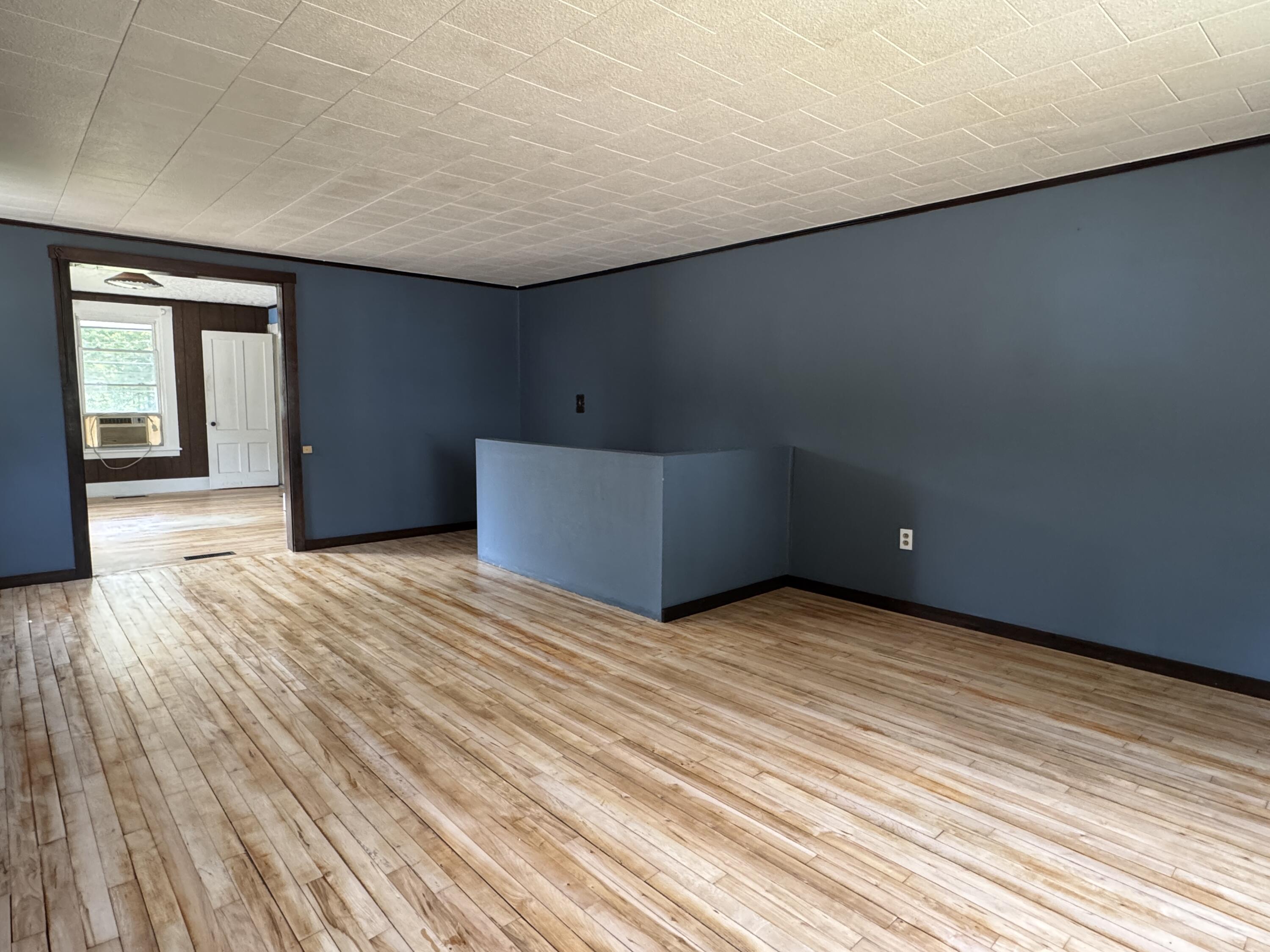 75 Pleasant Avenue Property Photo 13