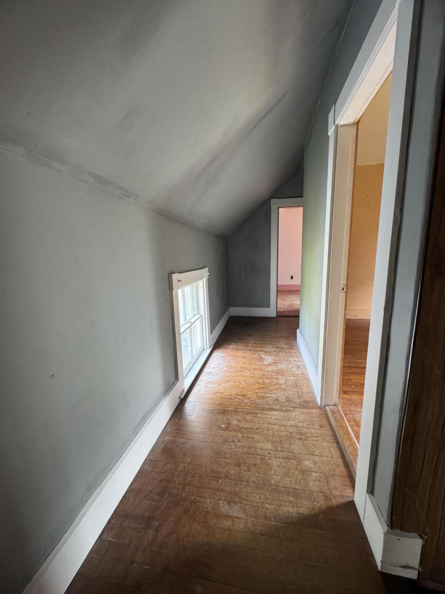 75 Pleasant Avenue Property Photo 36