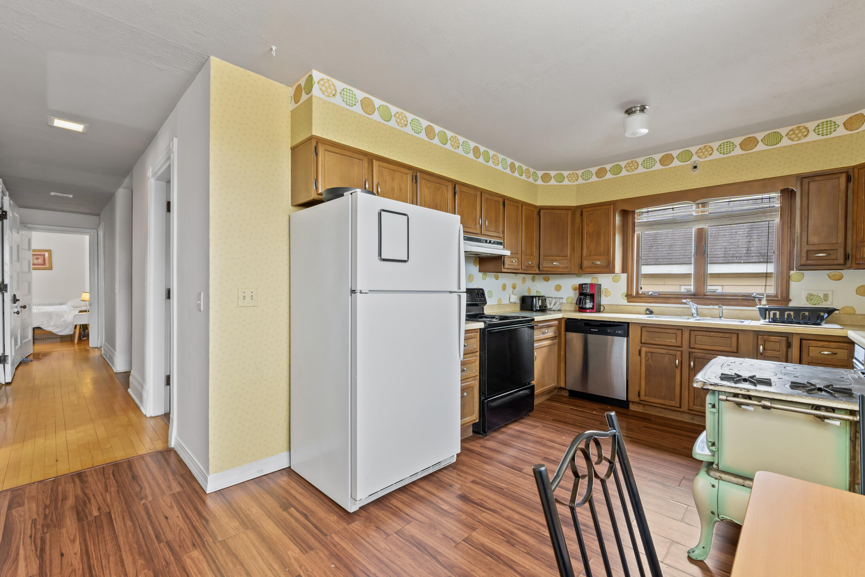 476 Main Street Property Photo 40