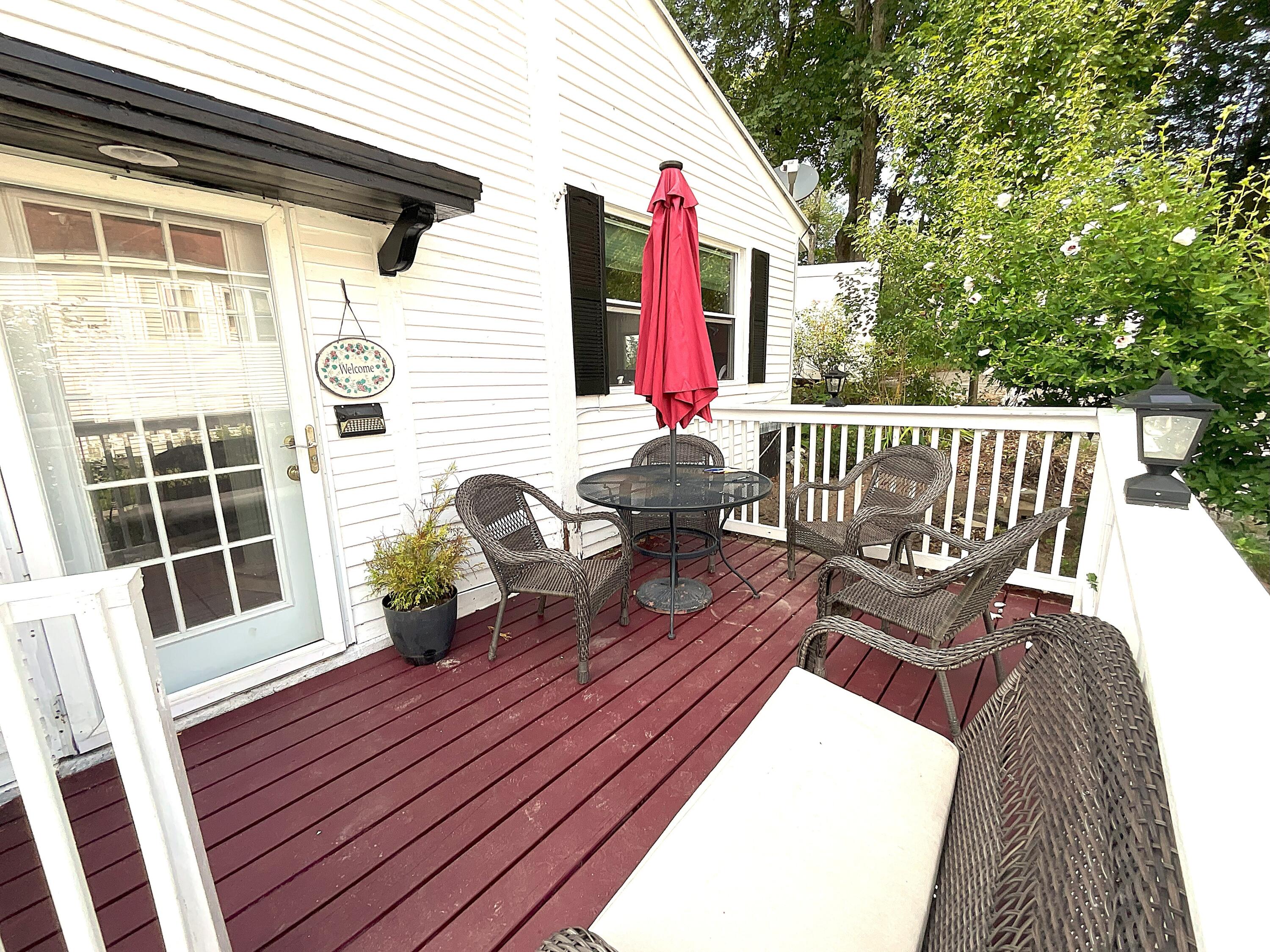 19 Depot Street Property Photo 3
