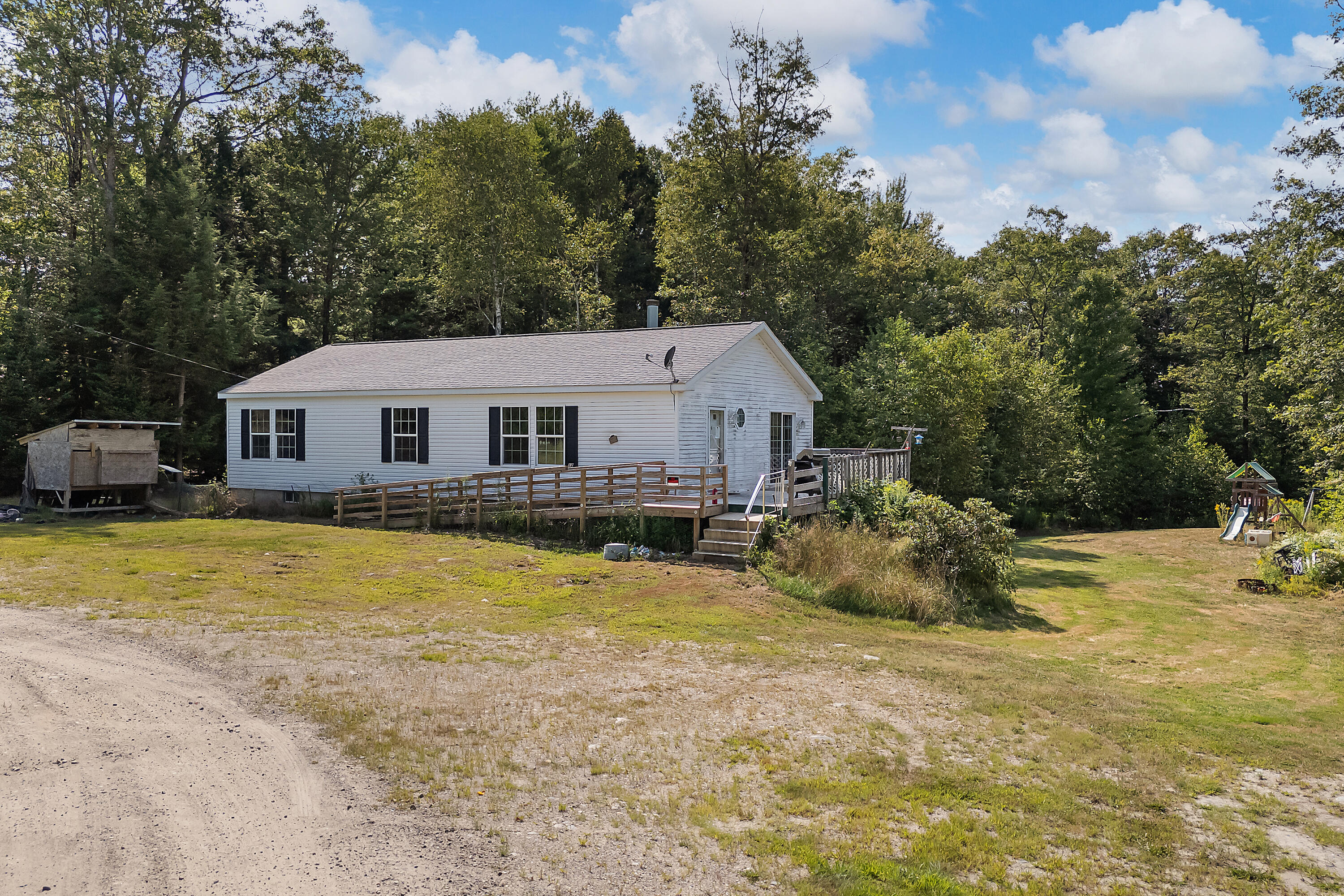 12 Micmac Drive Property Photo 7