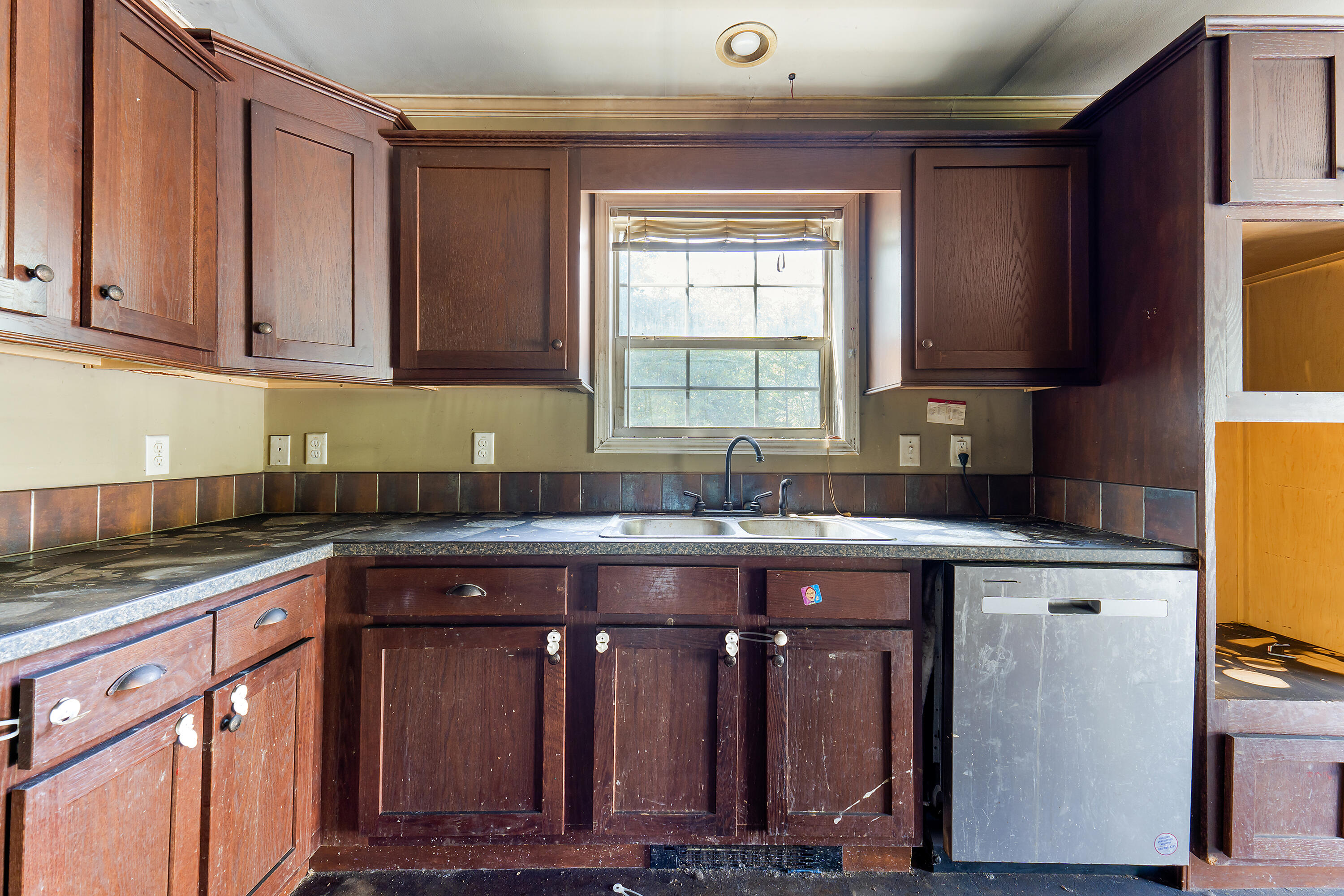 12 Micmac Drive Property Photo 21