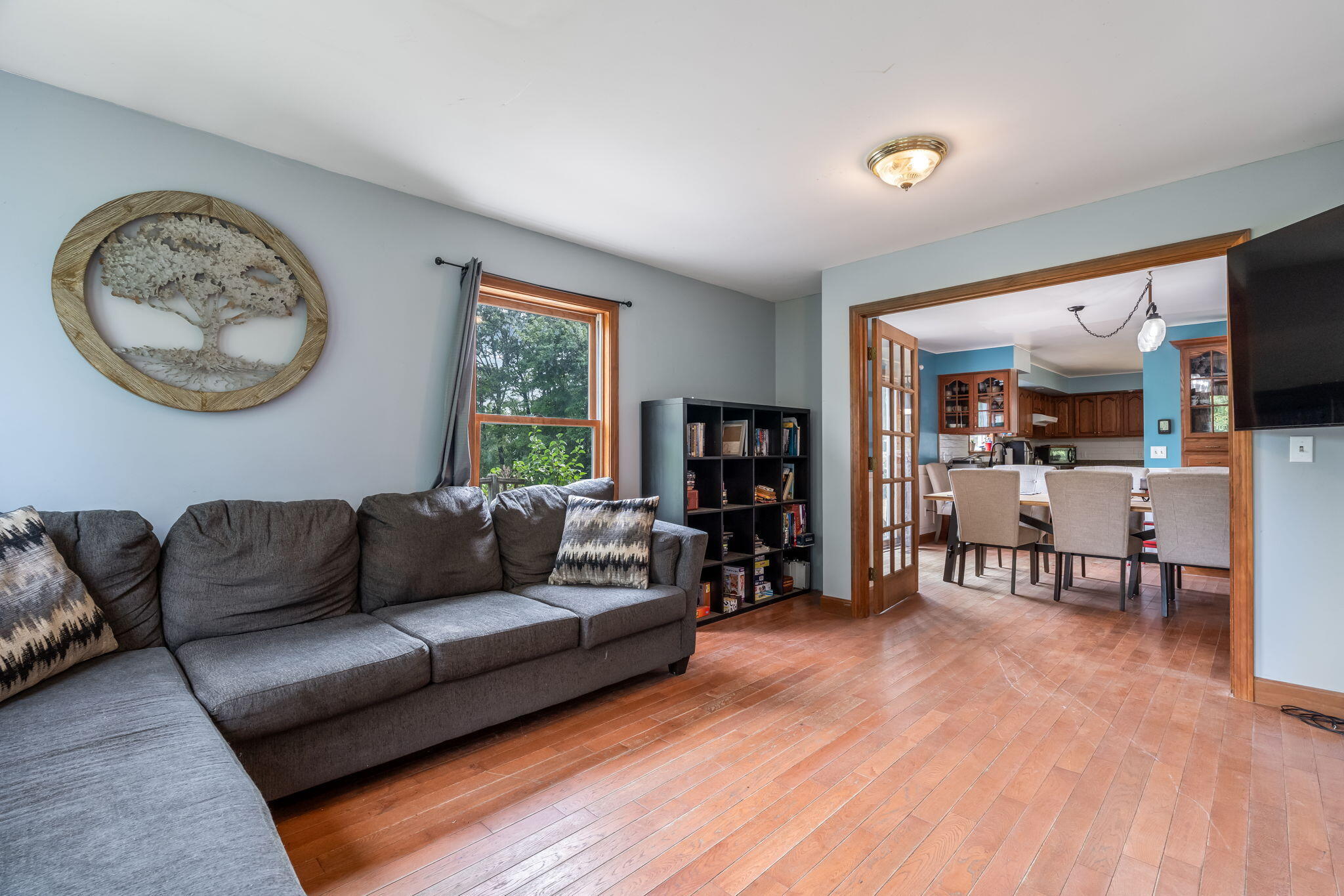 987 Upper Street Property Photo 20