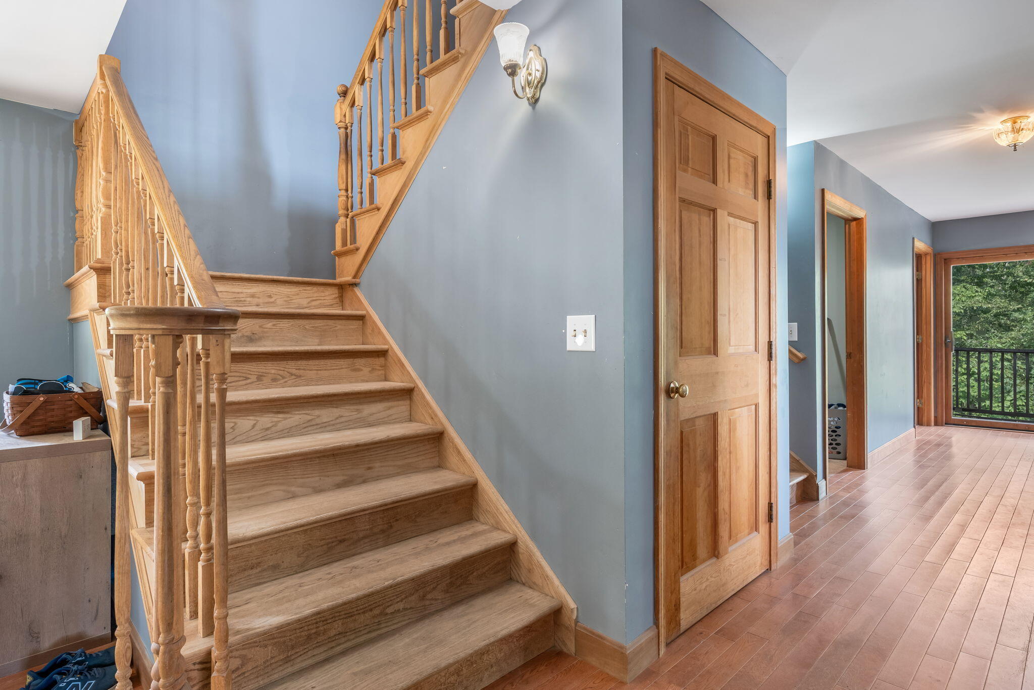 987 Upper Street Property Photo 23