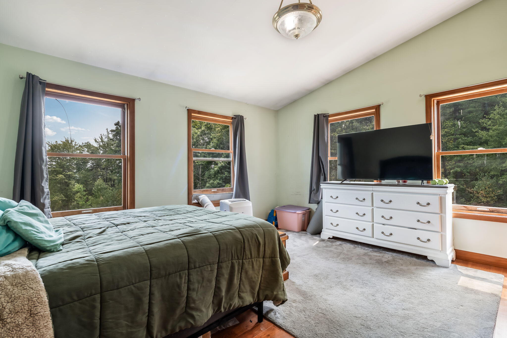 987 Upper Street Property Photo 31