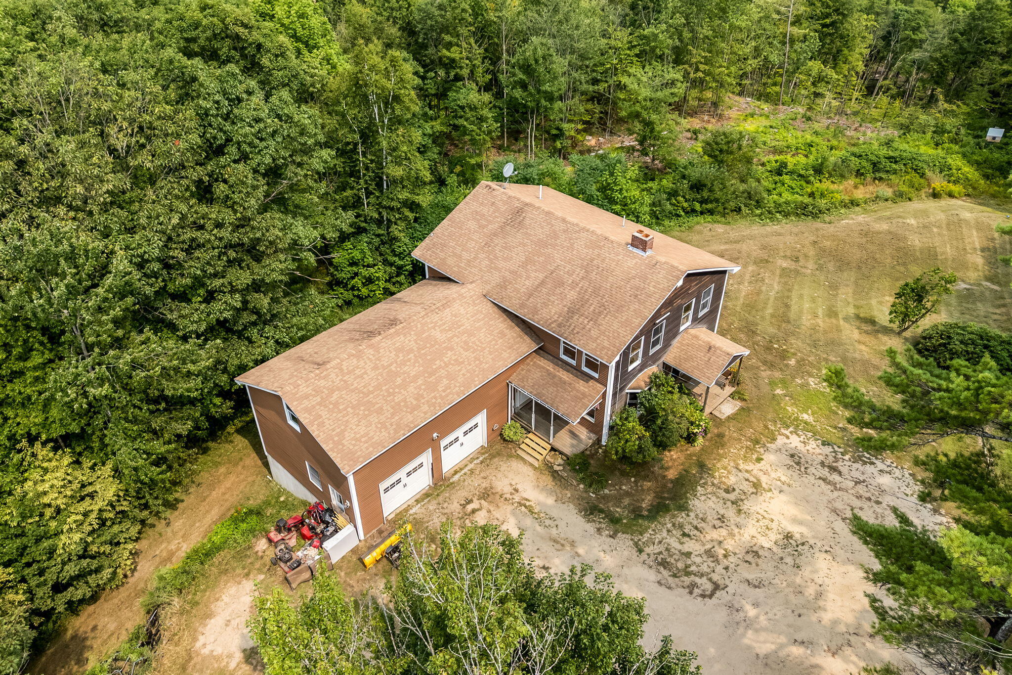 987 Upper Street Property Photo 44