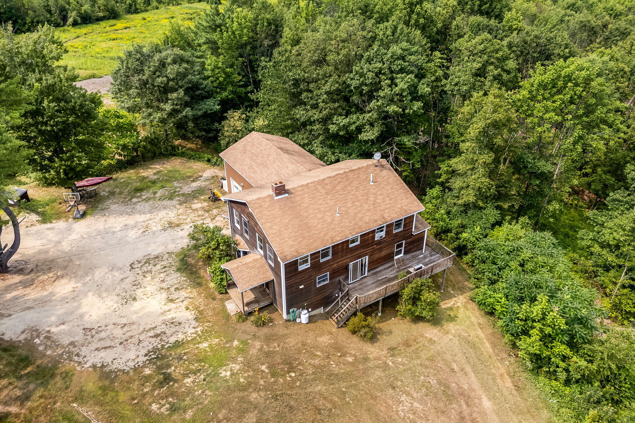 987 Upper Street Property Photo 46