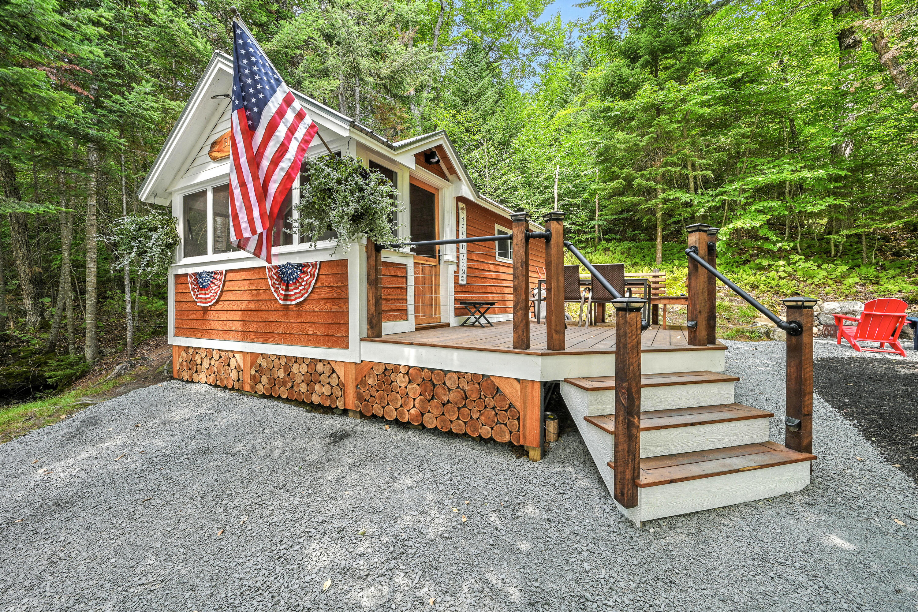 2477 South Arm Road Property Photo 1