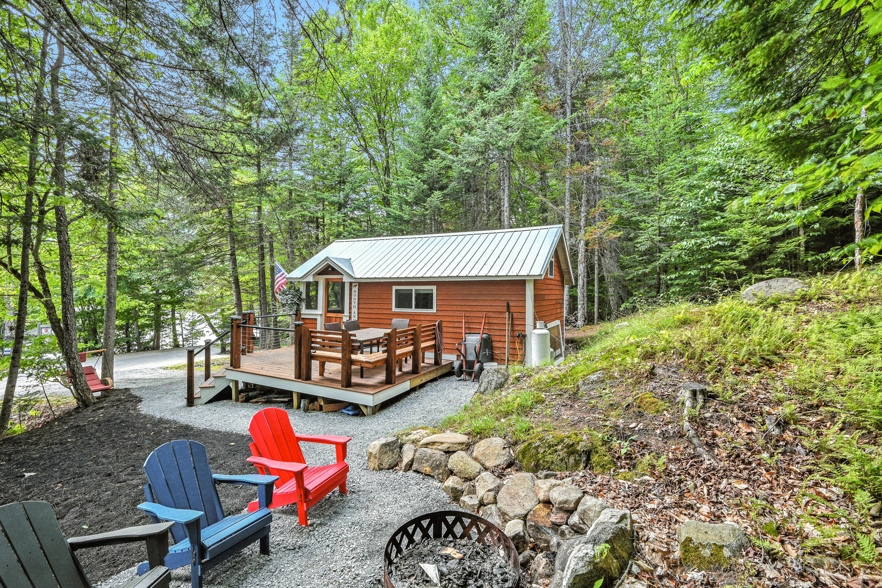 2477 South Arm Road Property Photo 17