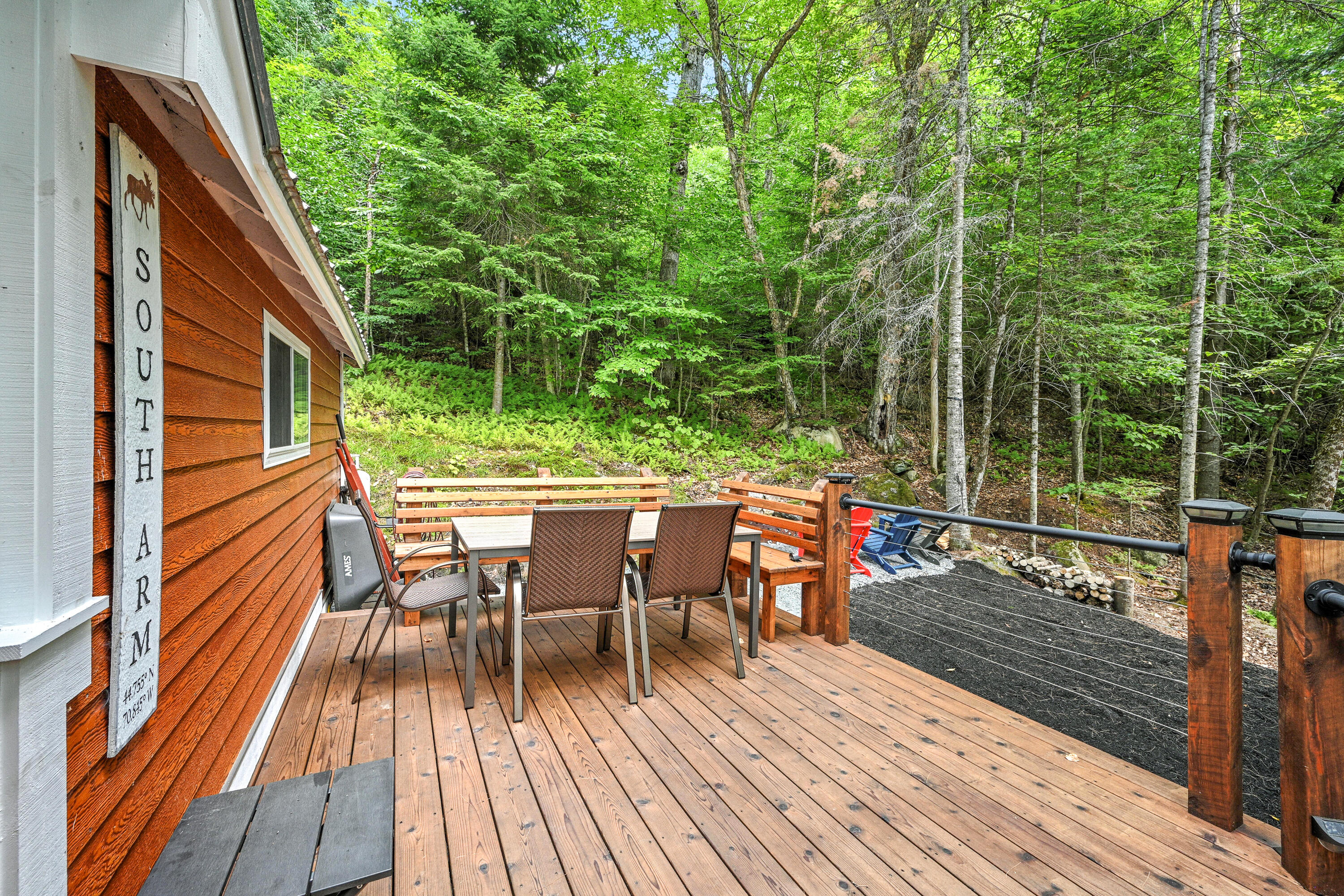 2477 South Arm Road Property Photo 22