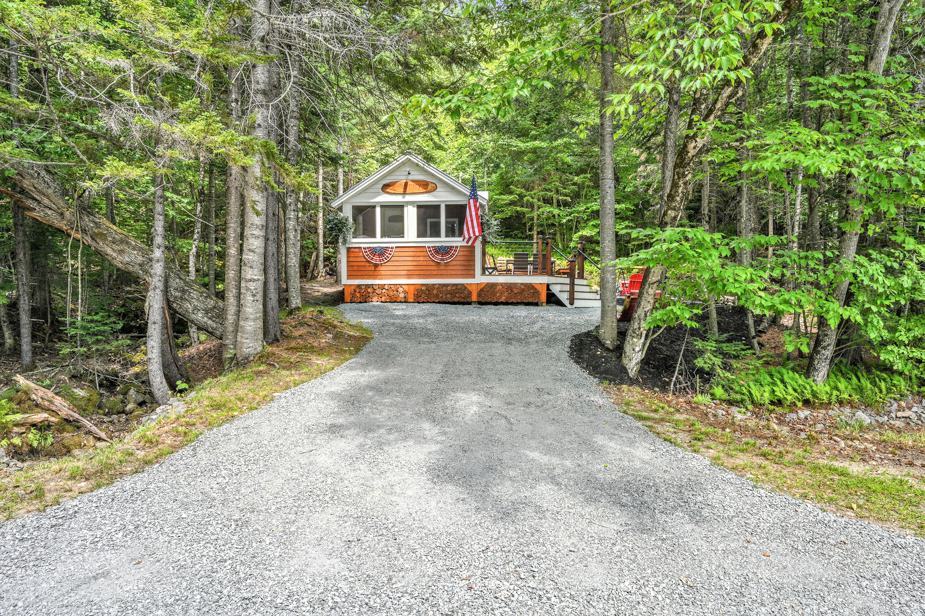 2477 South Arm Road Property Photo 33