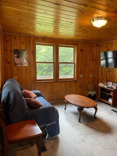 34 Theriault Lane Property Photo 20