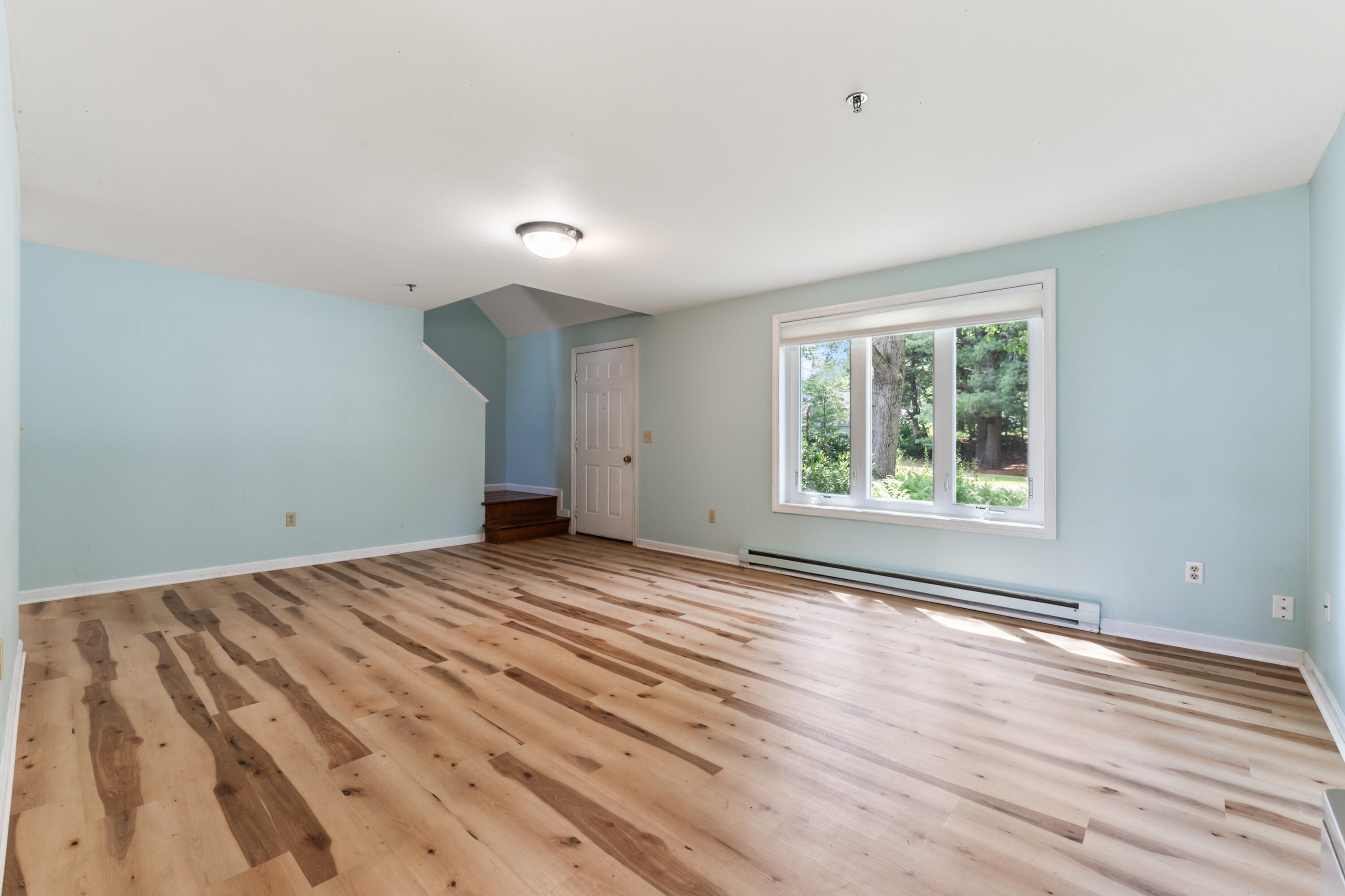 6 Willow Grove Road Property Photo 3