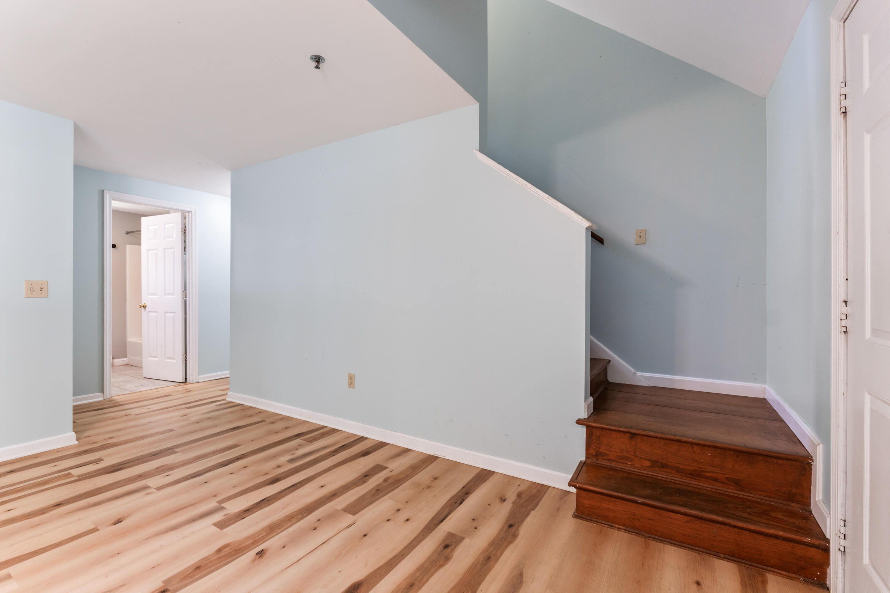 6 Willow Grove Road Property Photo 14