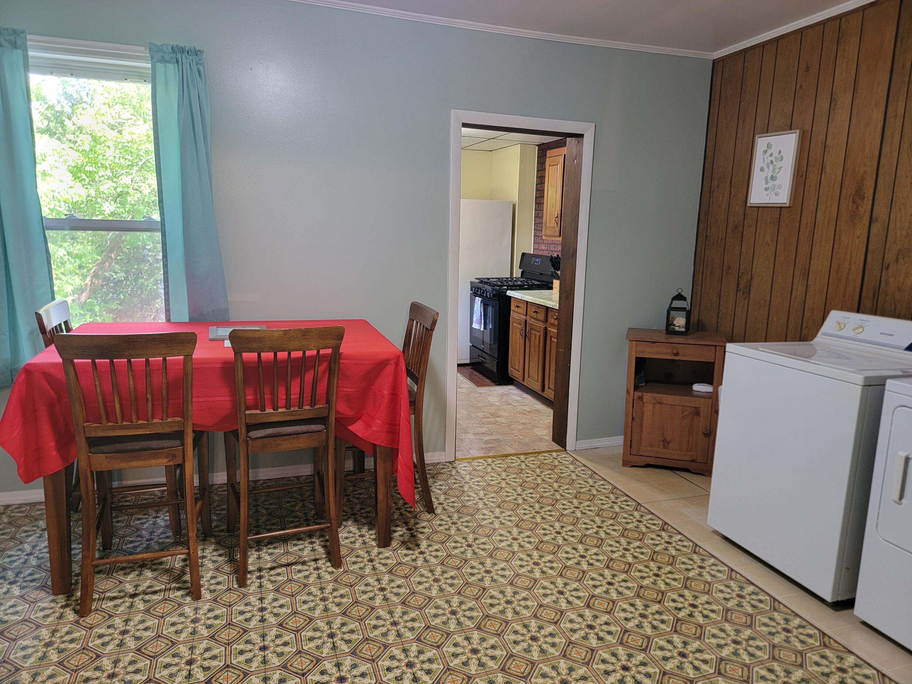 60 Summit Street Property Photo 34