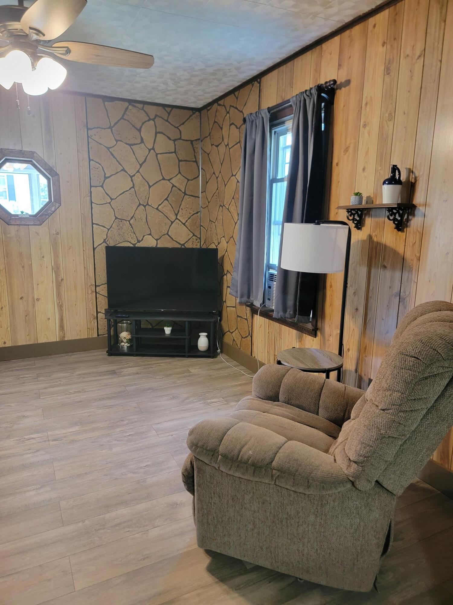 60 Summit Street Property Photo 36