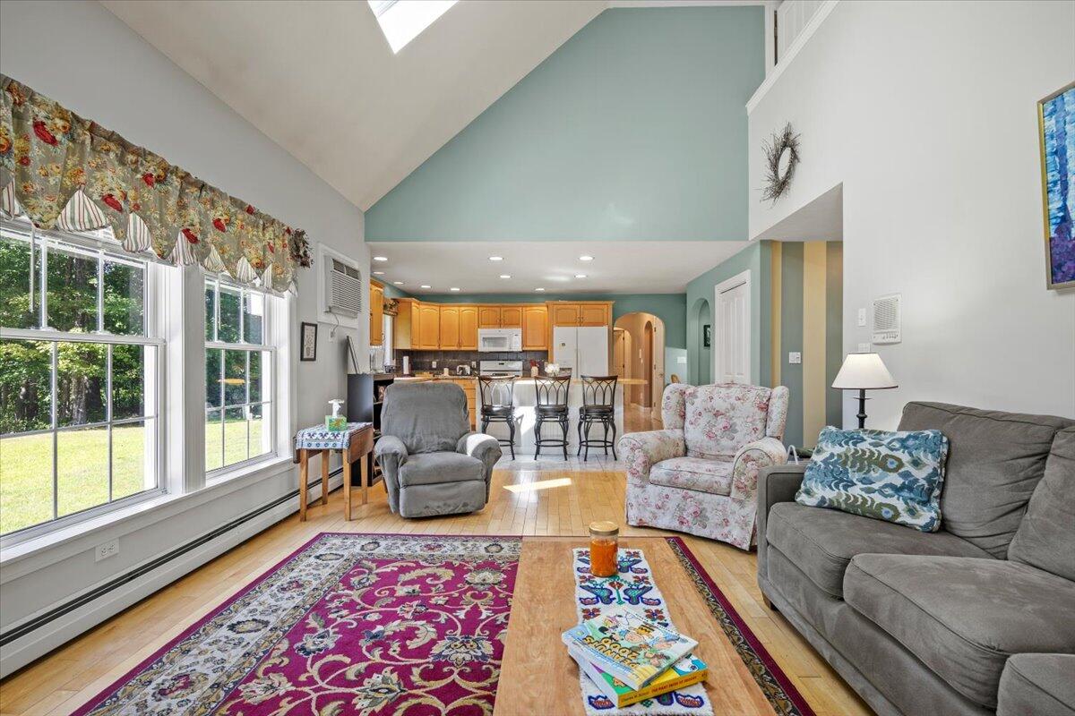 495 South Street Property Photo 7