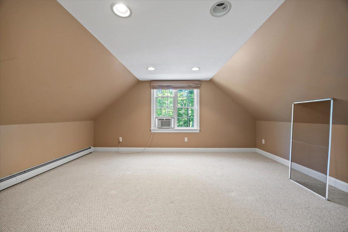 495 South Street Property Photo 32