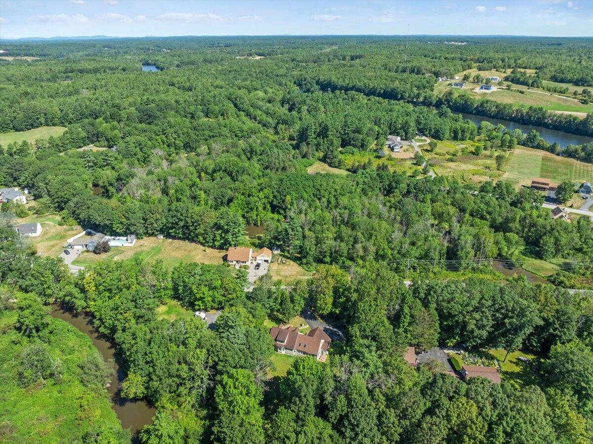 495 South Street Property Photo 47