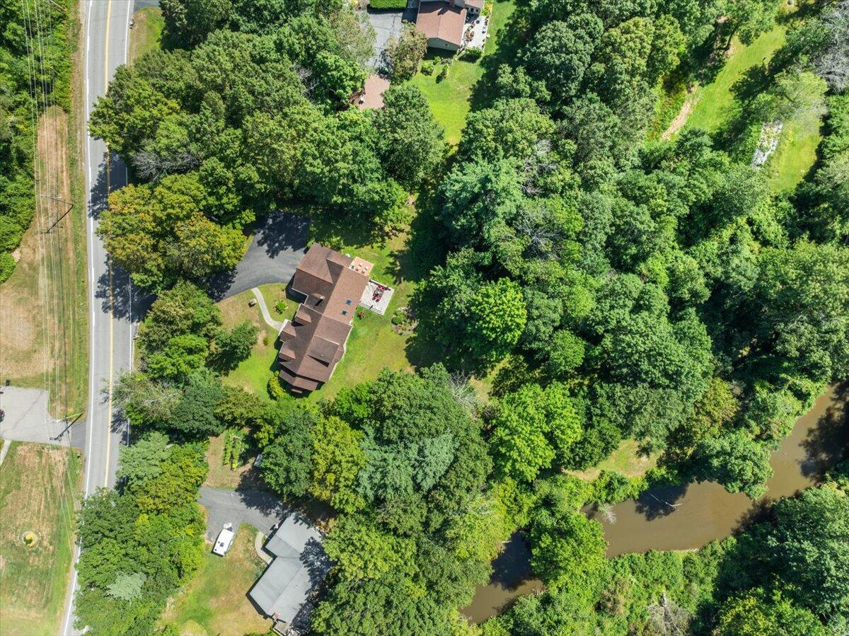 495 South Street Property Photo 48