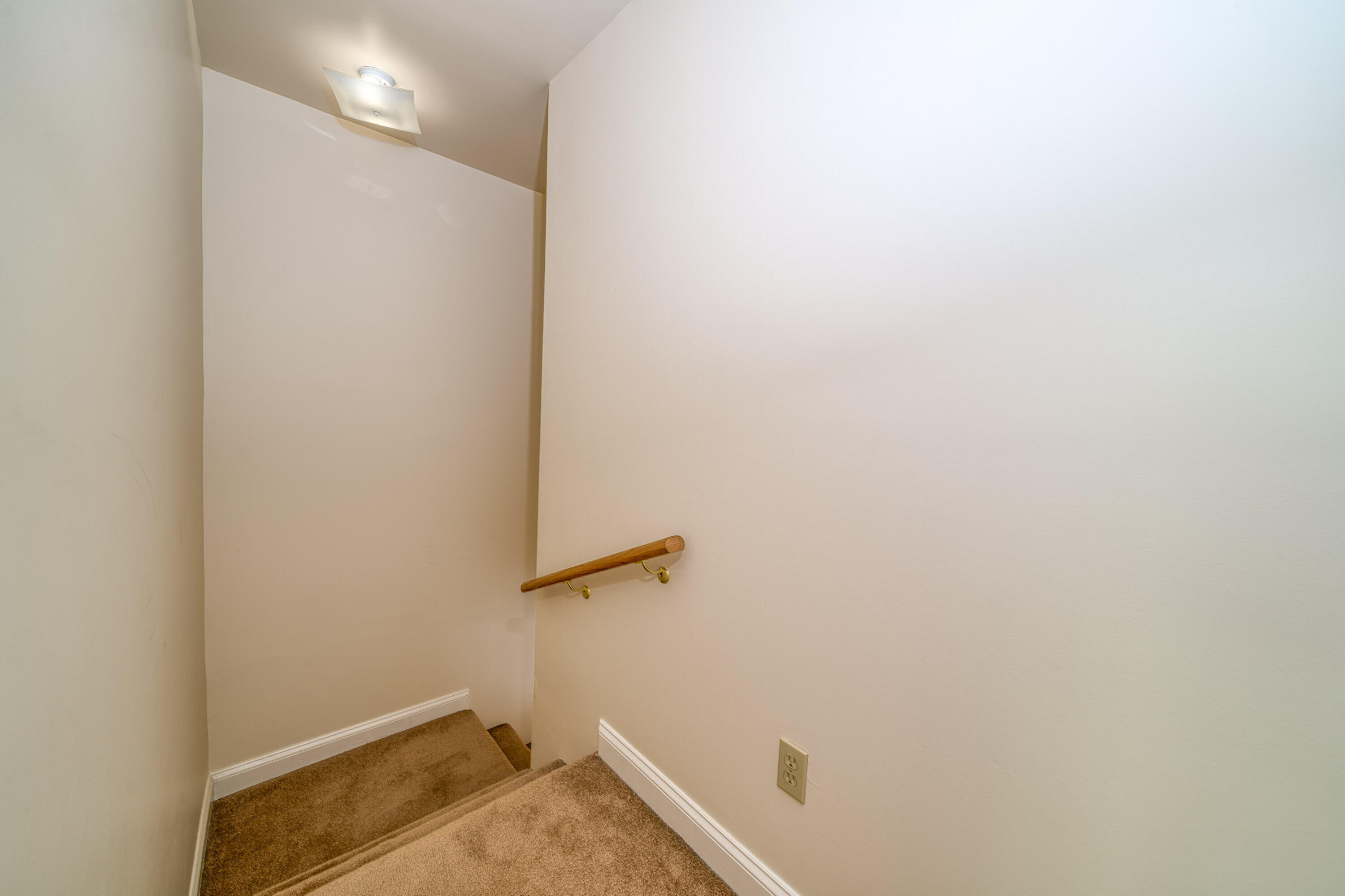 208 Congress Street Property Photo 20