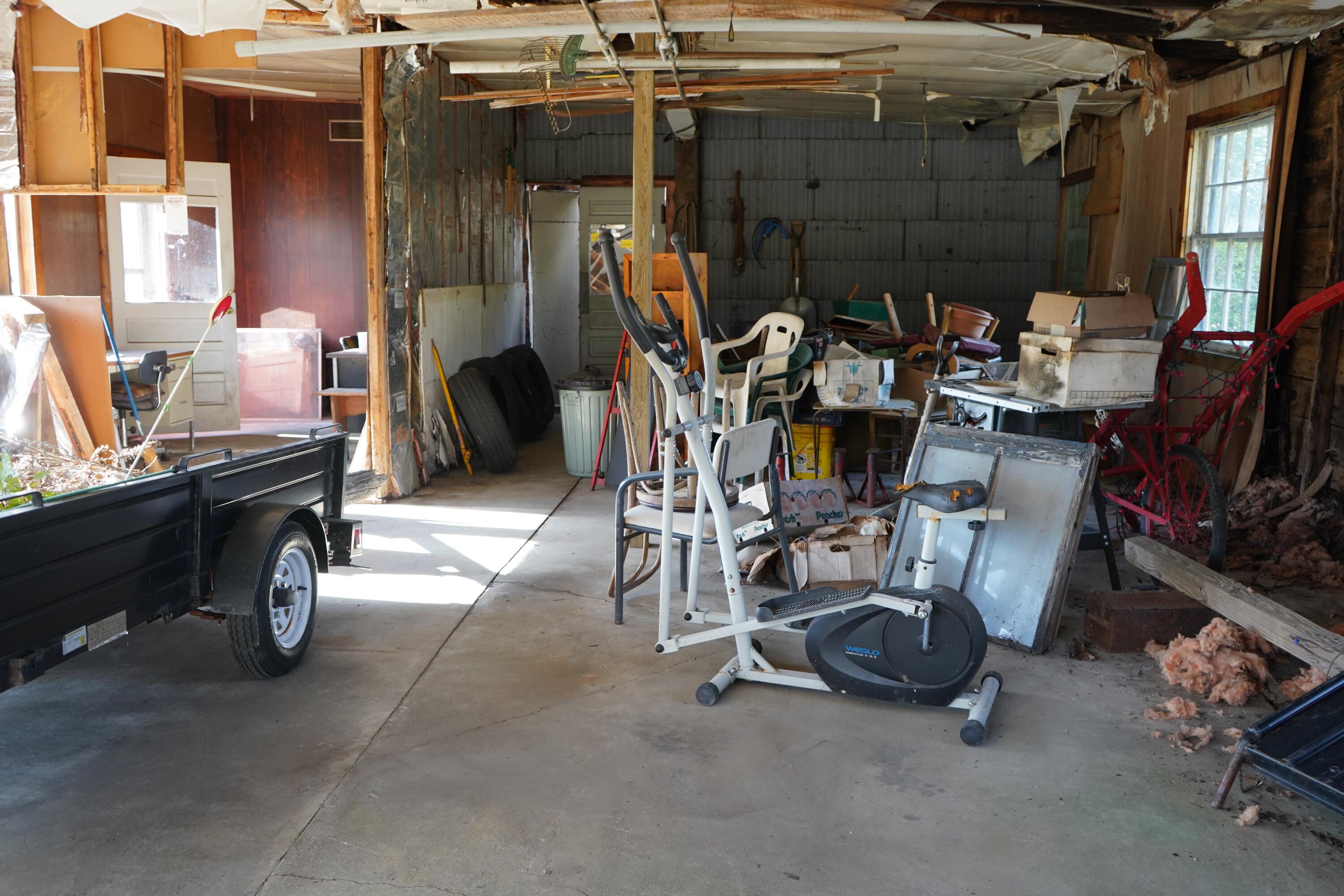 459 Hartland Avenue Property Photo 10