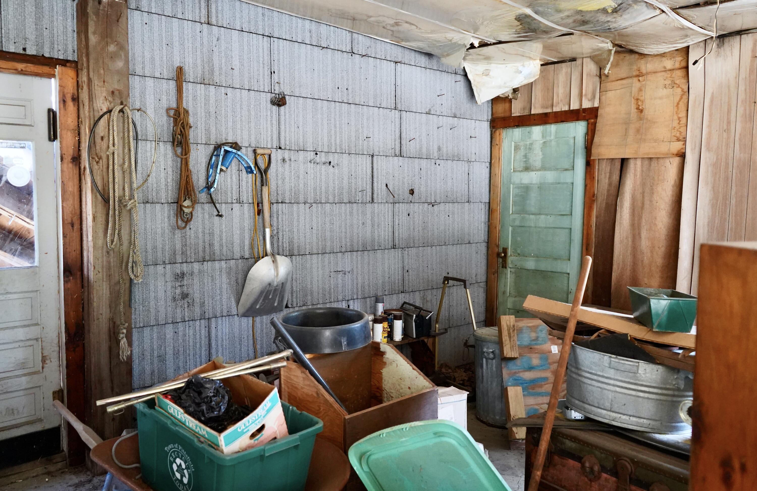 459 Hartland Avenue Property Photo 11