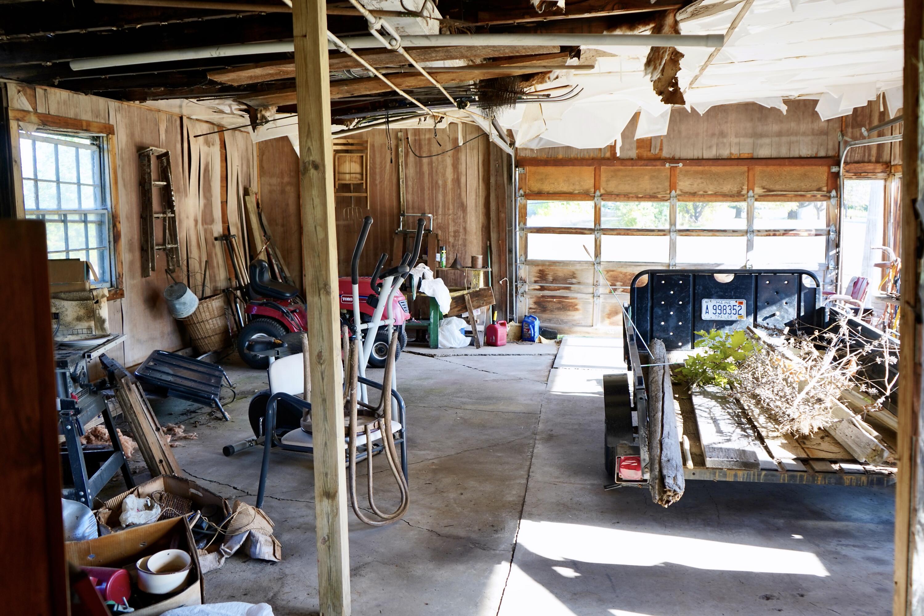 459 Hartland Avenue Property Photo 12