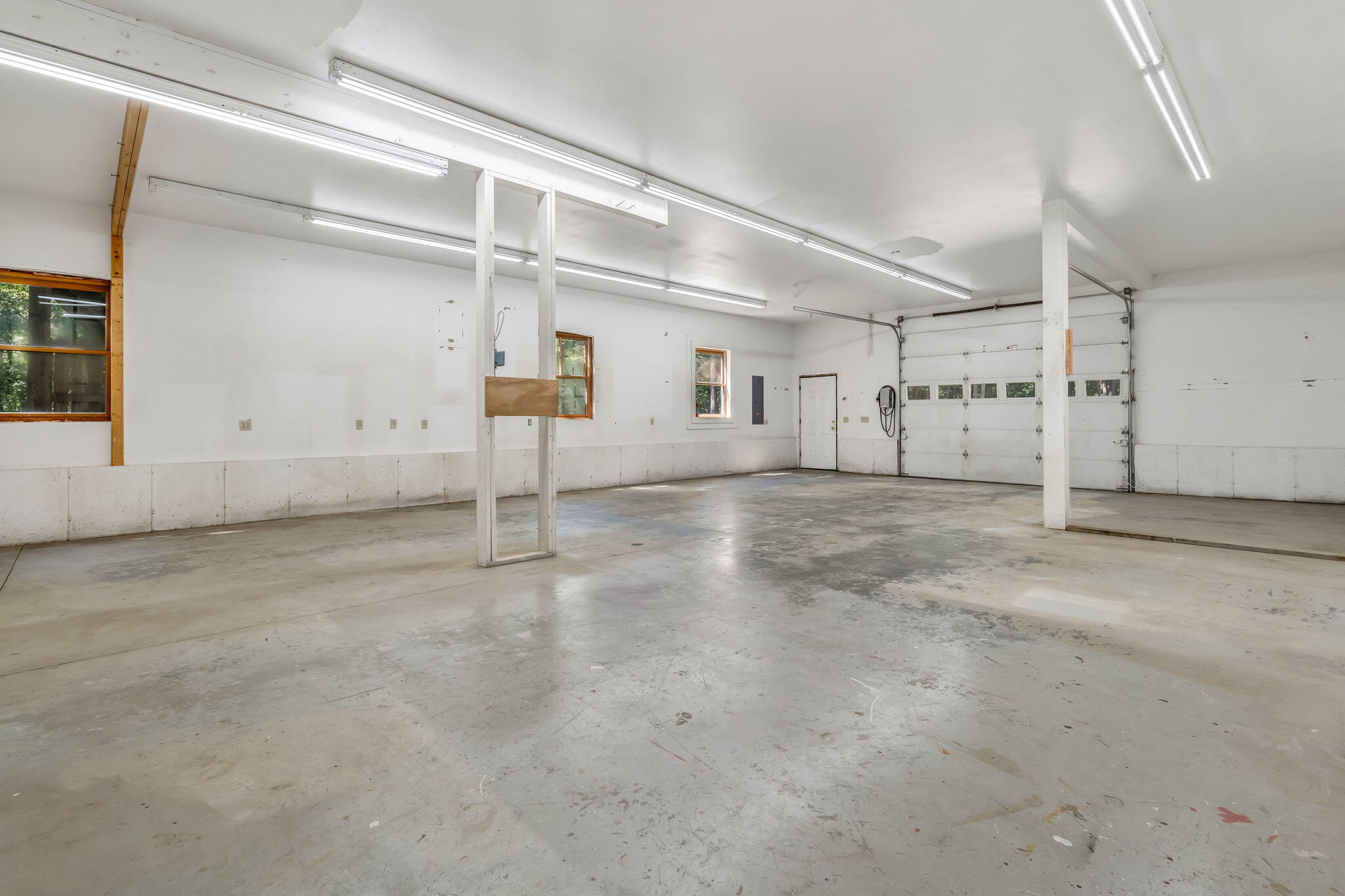 150 River Road Property Photo 18