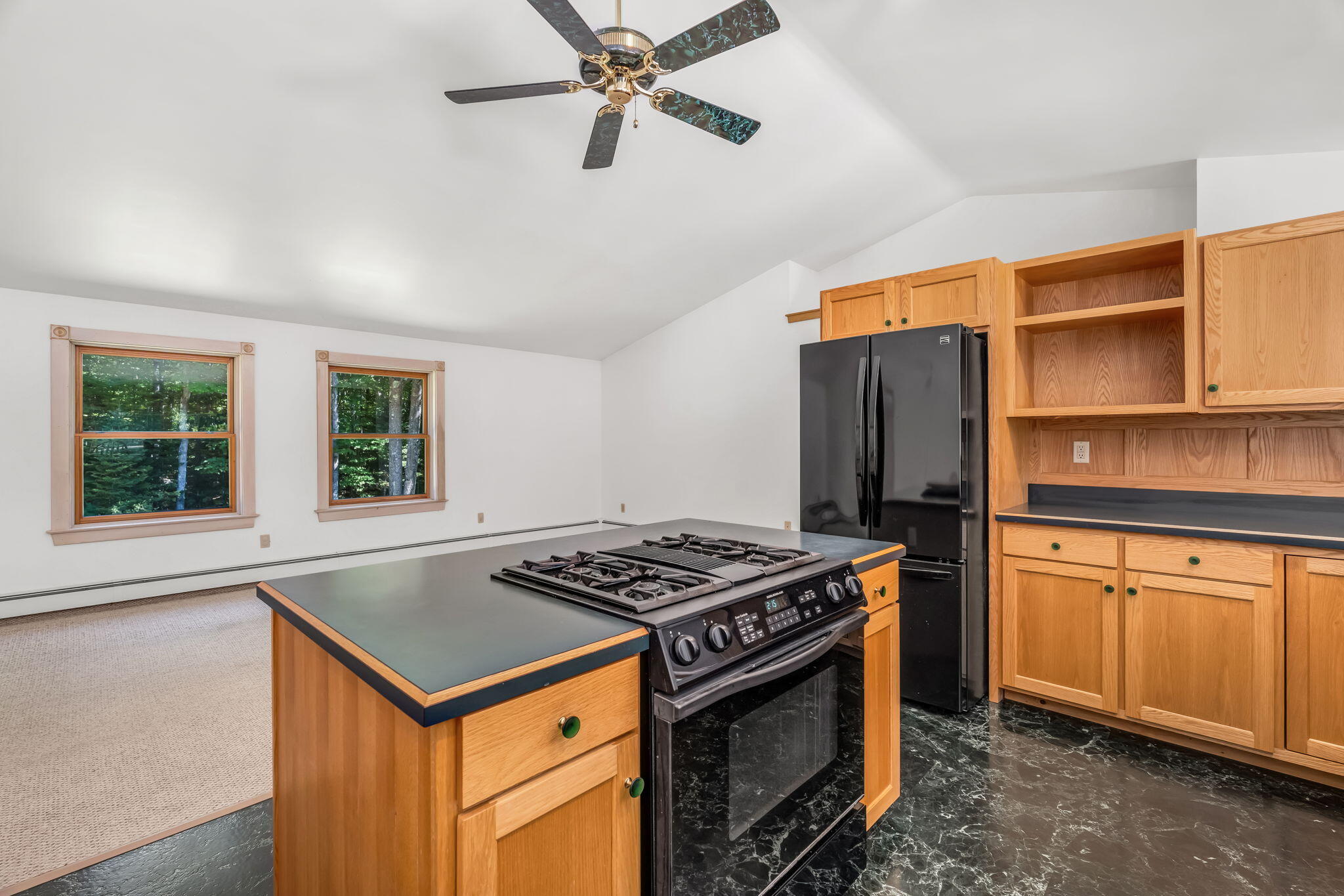 150 River Road Property Photo 49