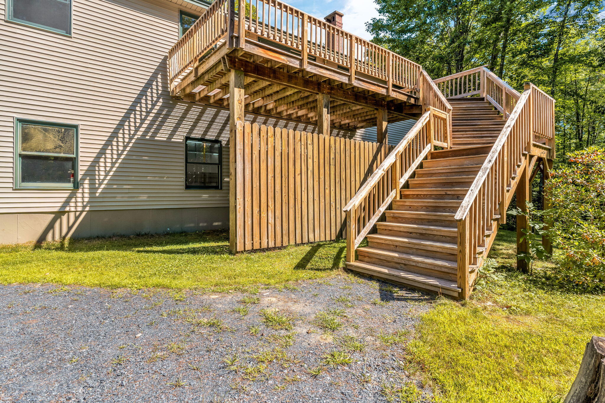 150 River Road Property Photo 55