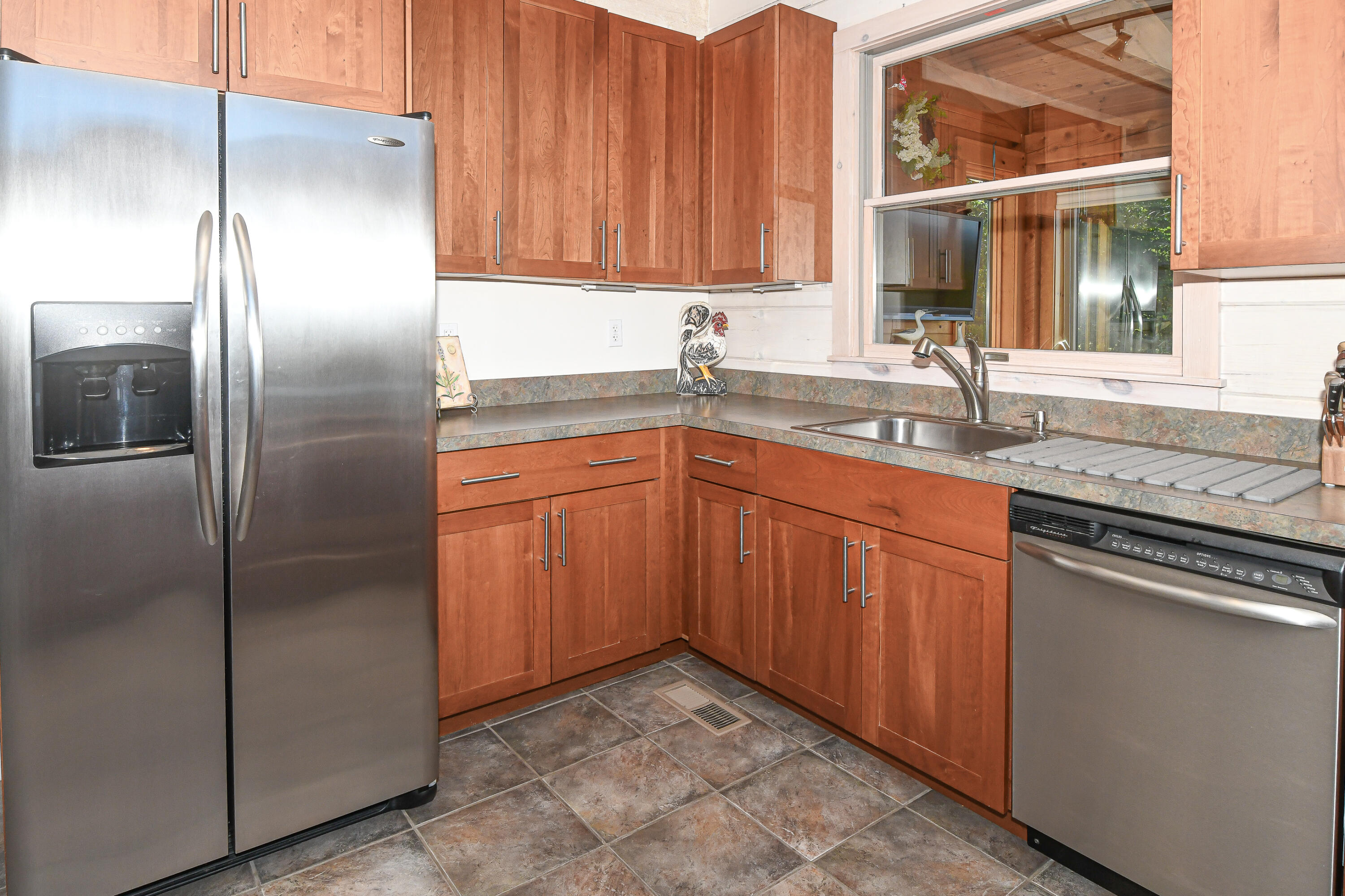 97 Kezar Heights Property Photo 41