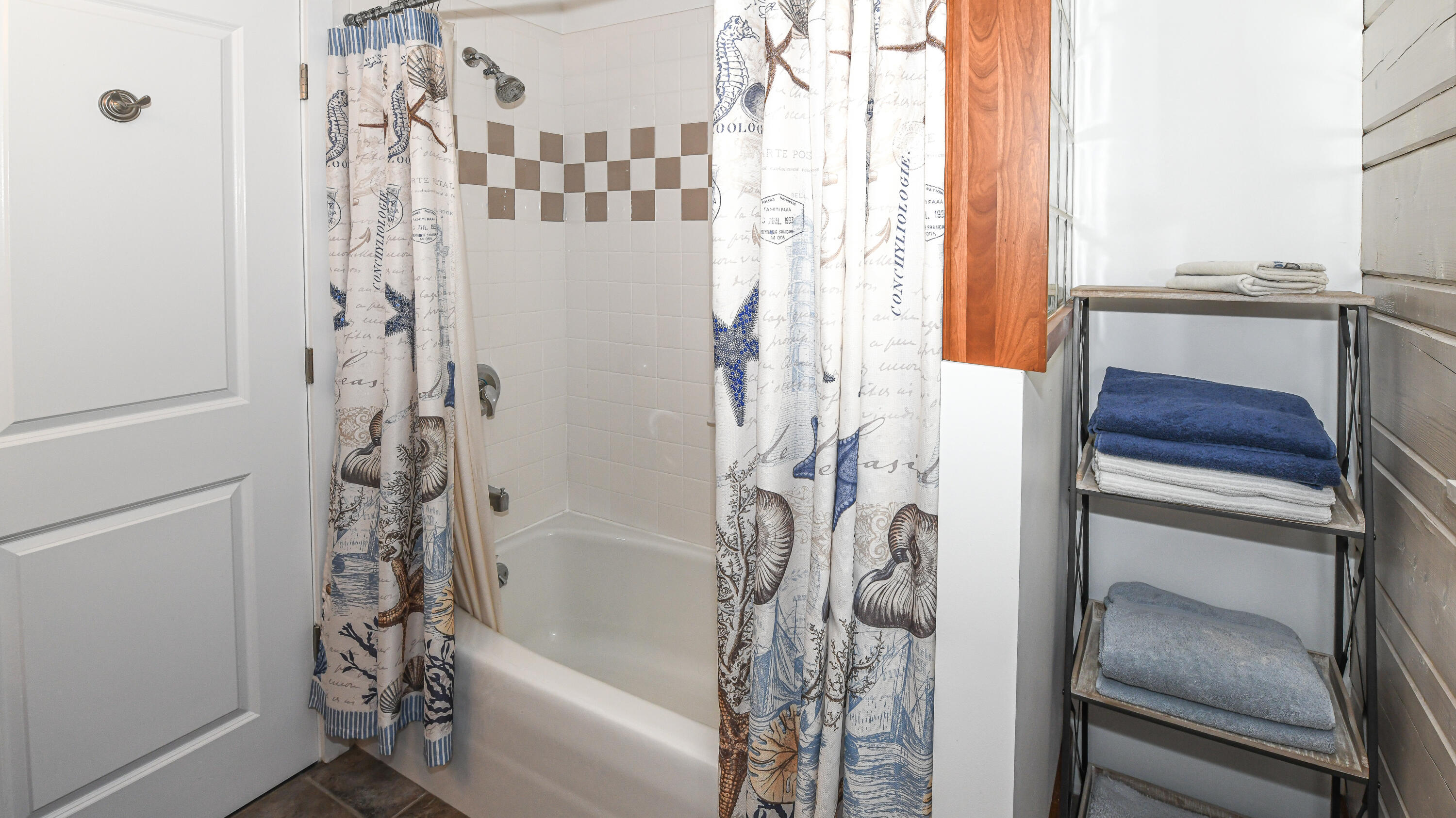 97 Kezar Heights Property Photo 44